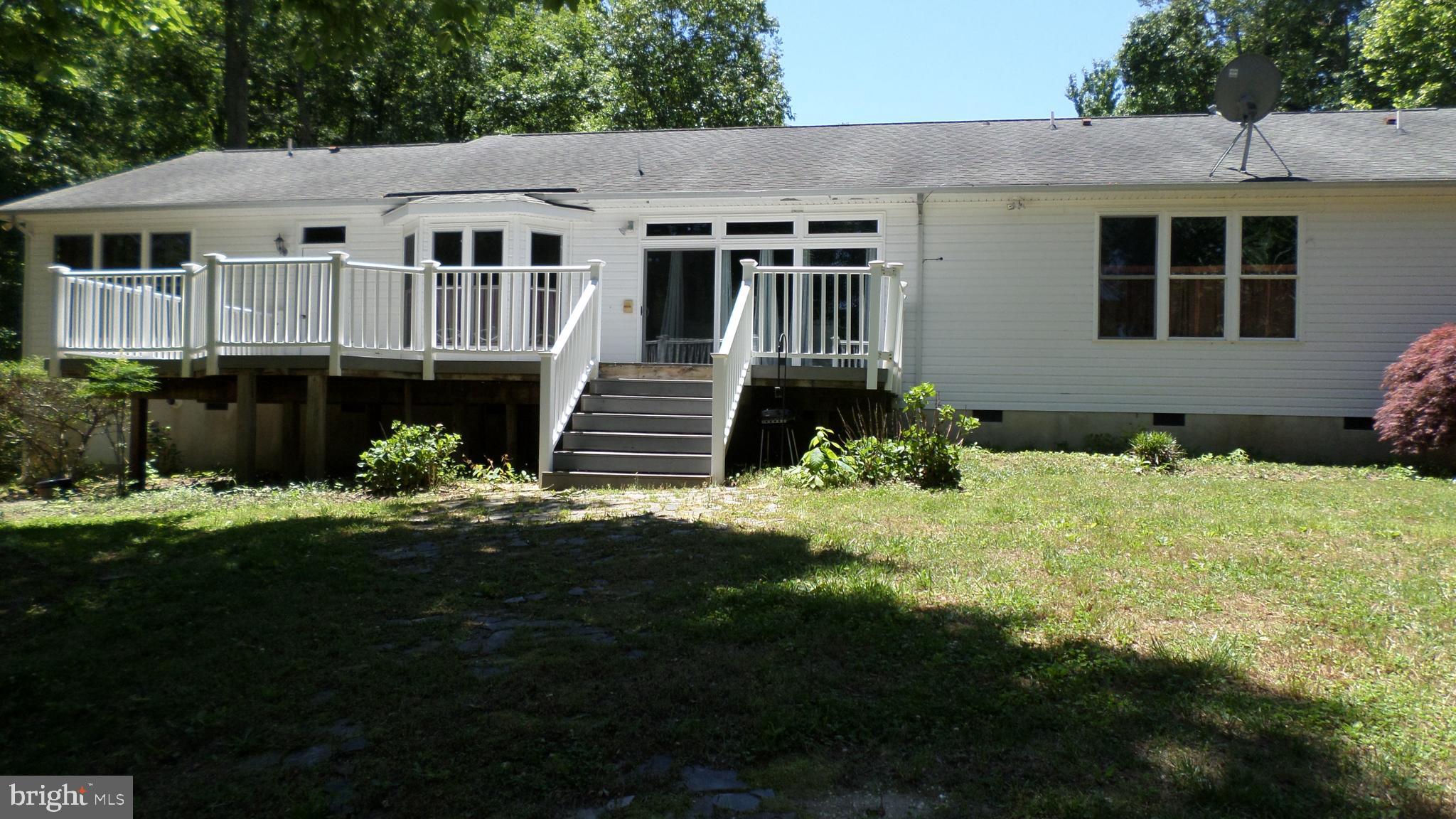 BAYLOR LAKE ESTATES - Residential