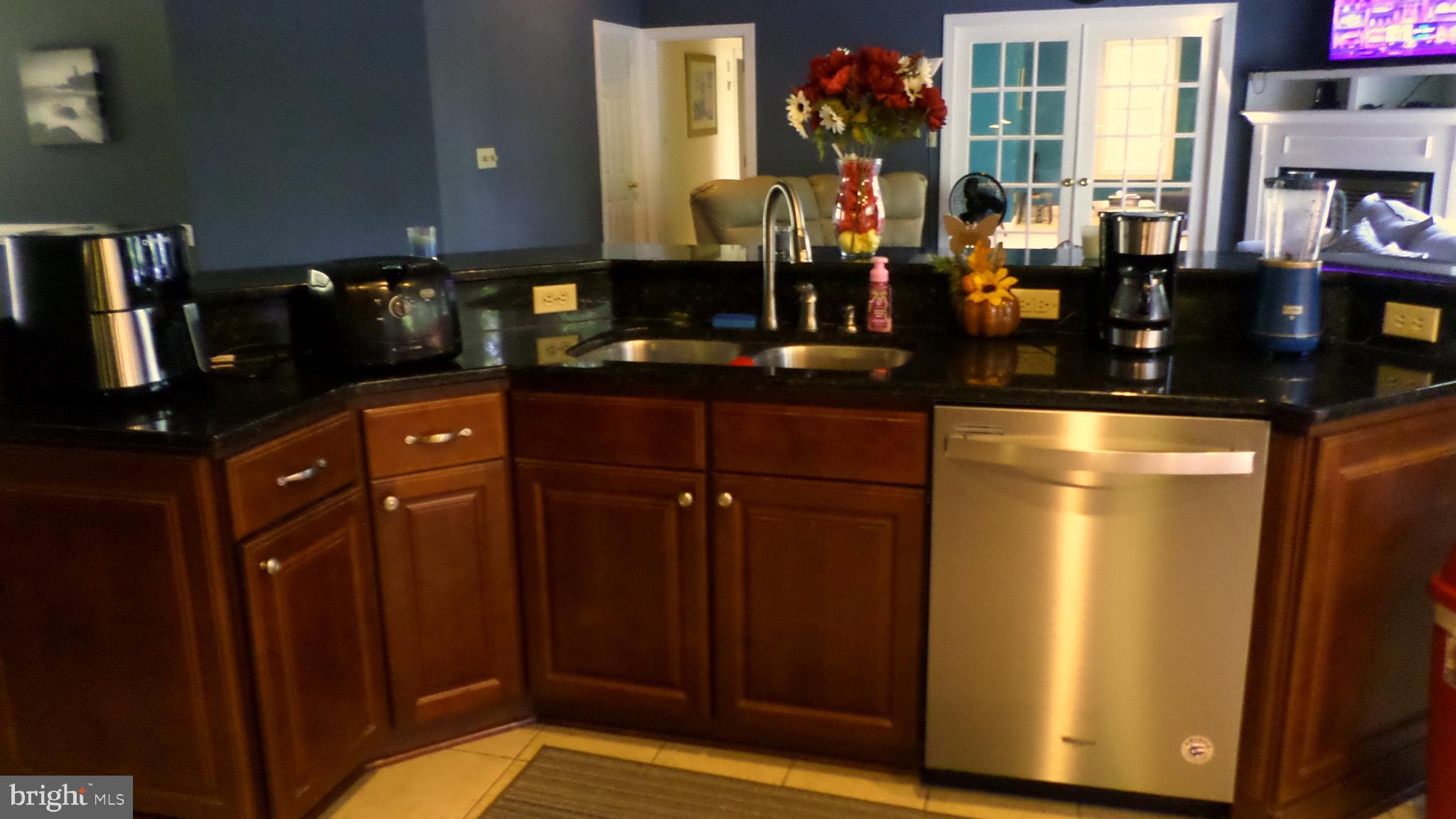 BAYLOR LAKE ESTATES - Residential