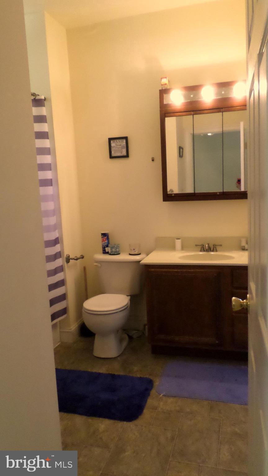 BAYLOR LAKE ESTATES - Residential