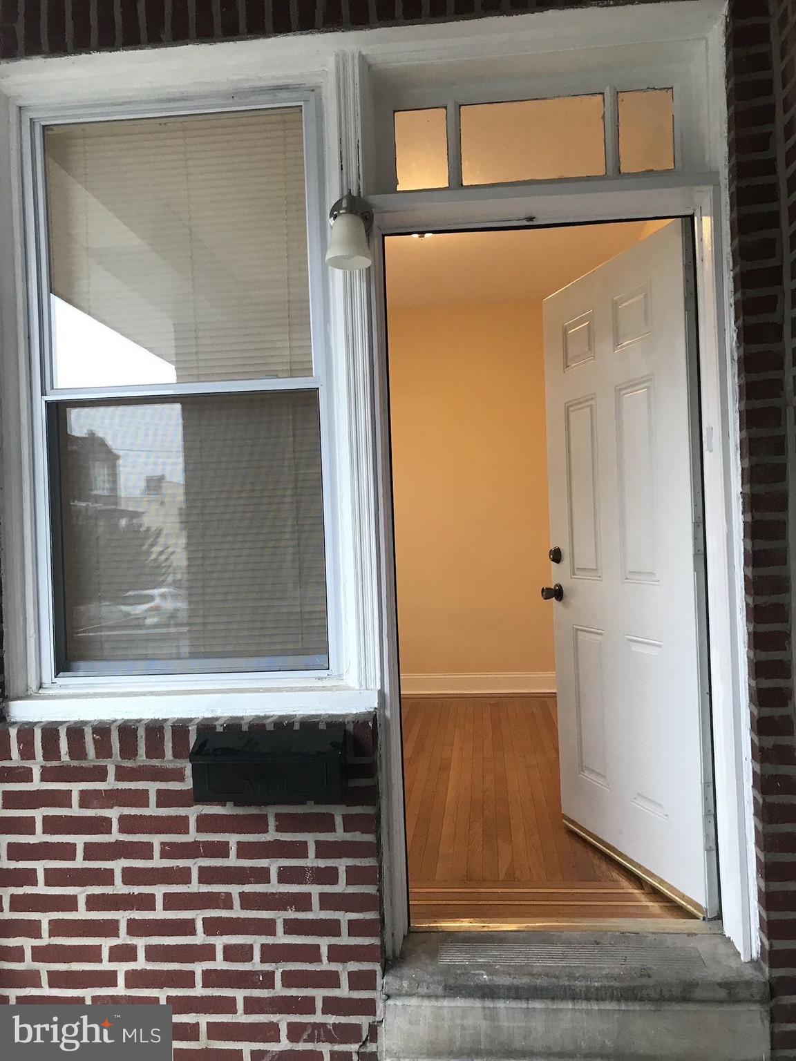 OXFORD CIRCLE - Residential
