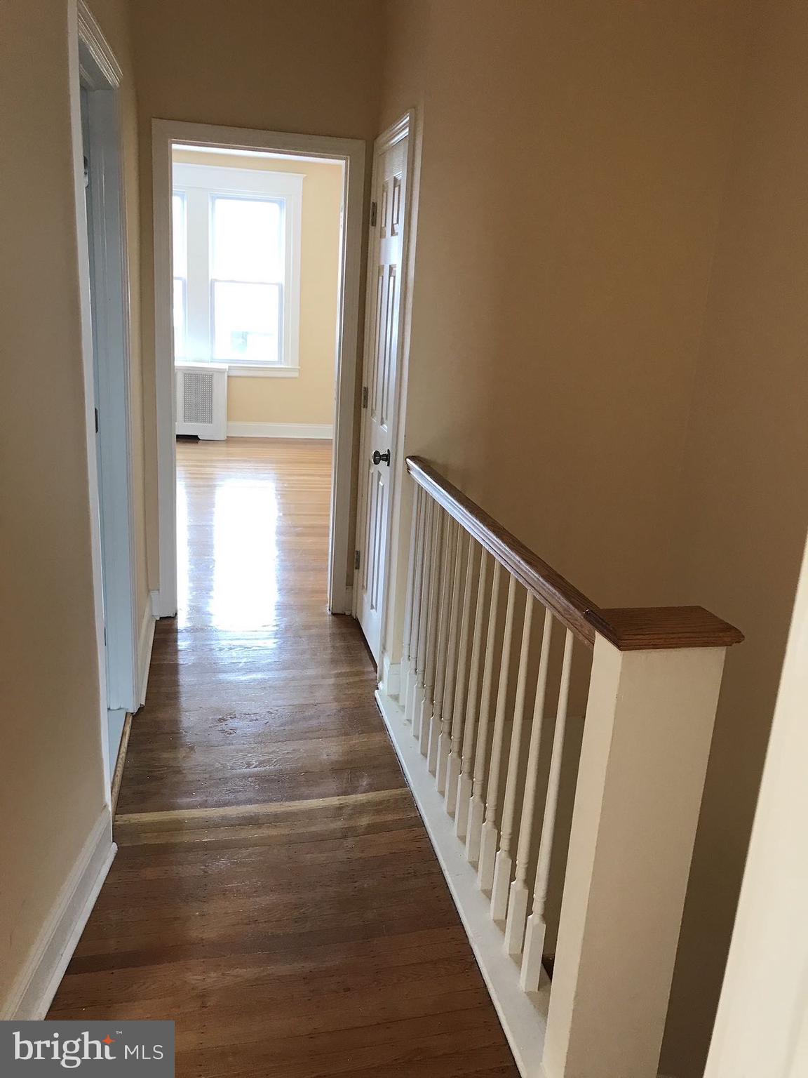 OXFORD CIRCLE - Residential