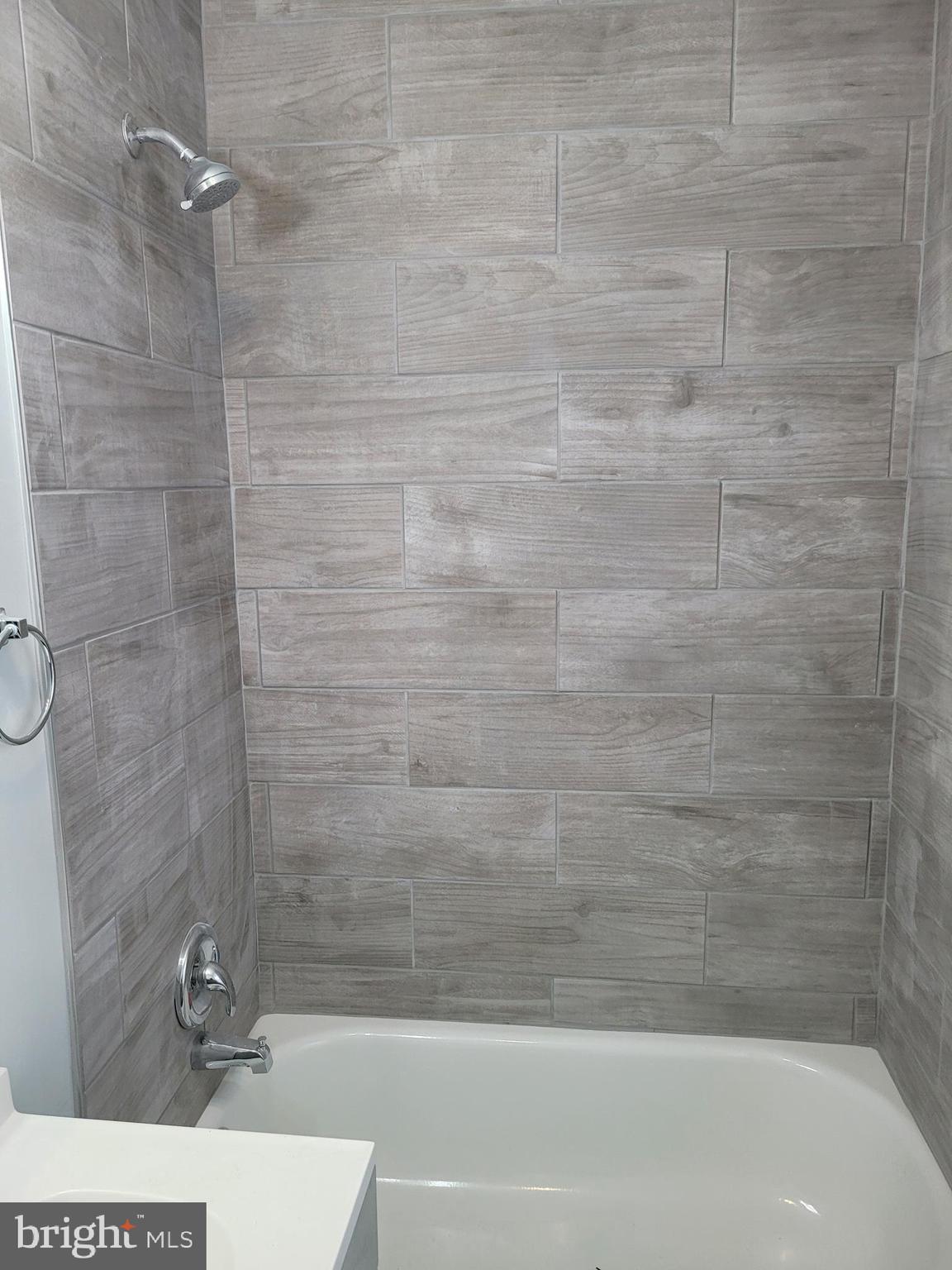 LOGAN - Residential