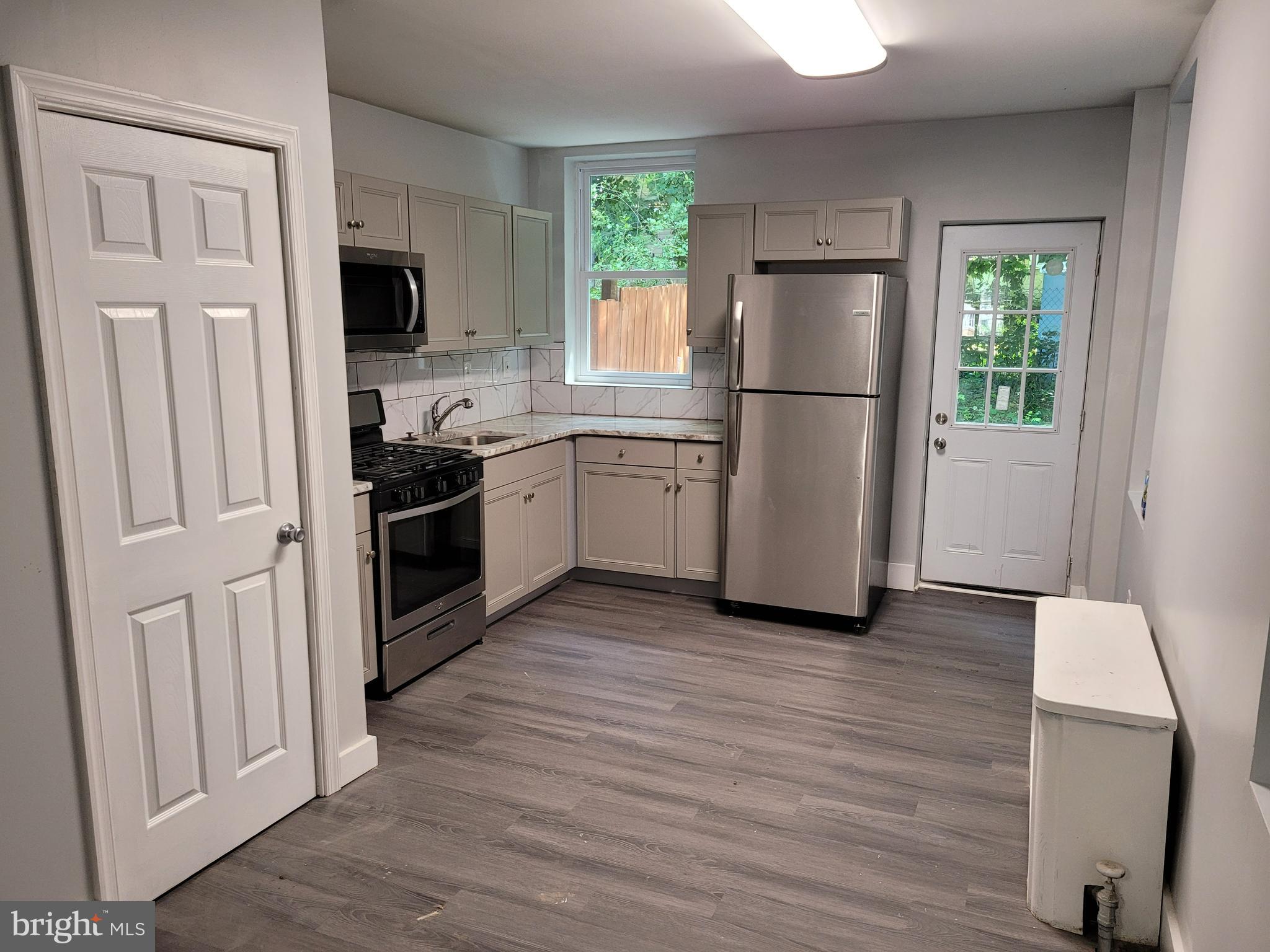 LOGAN - Residential