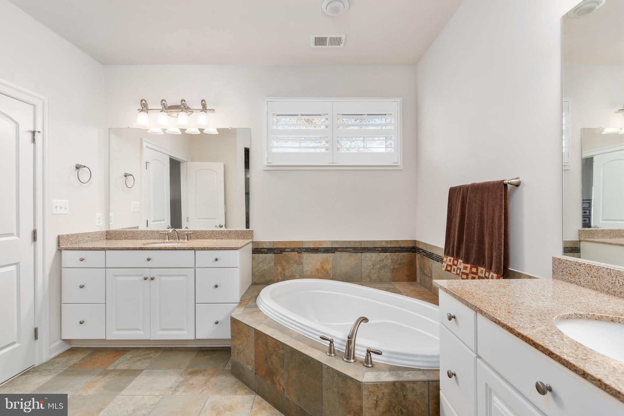 PARK RIDGE - Residential