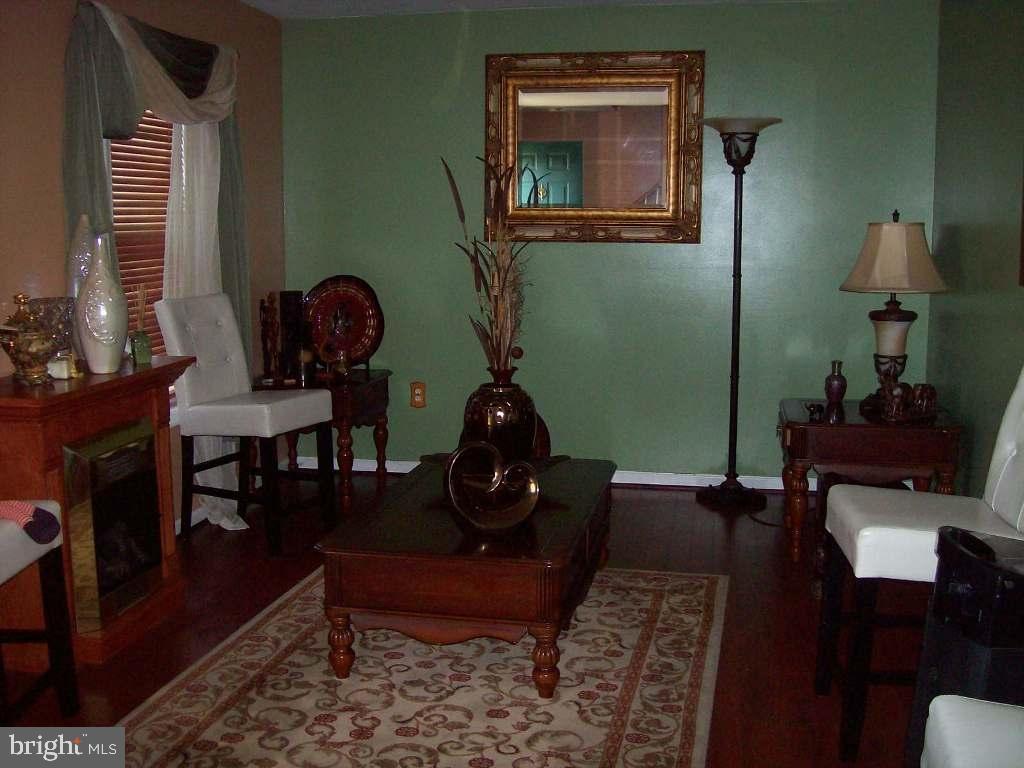 STERLING PLACE - Residential