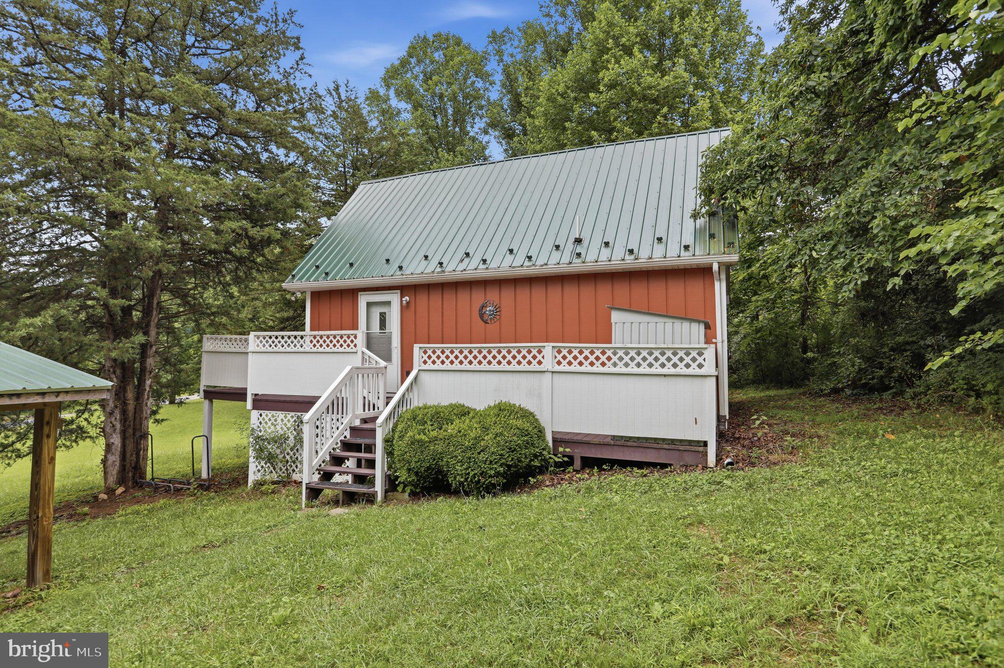CACAPON RIVER MEADOWS - Residential