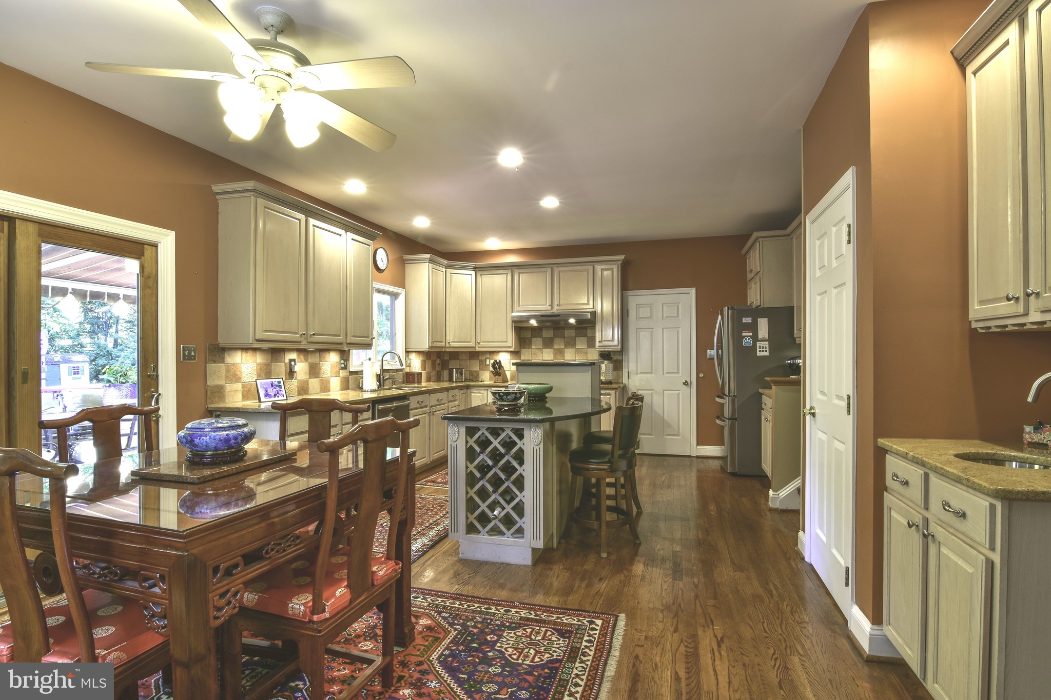 TAYLORS MILL - Residential