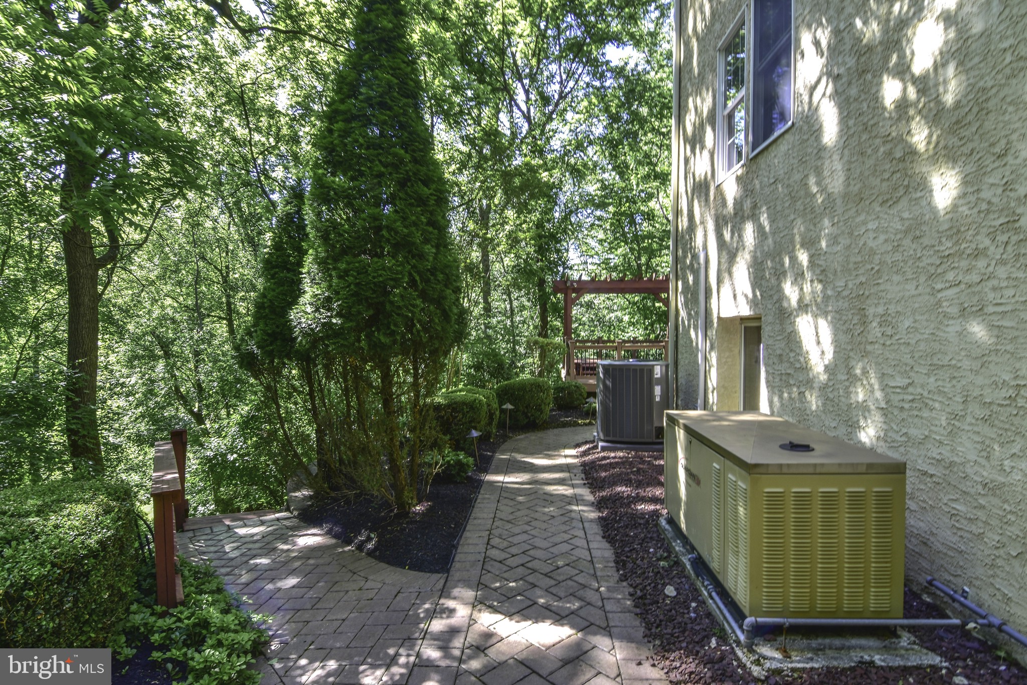 TAYLORS MILL - Residential