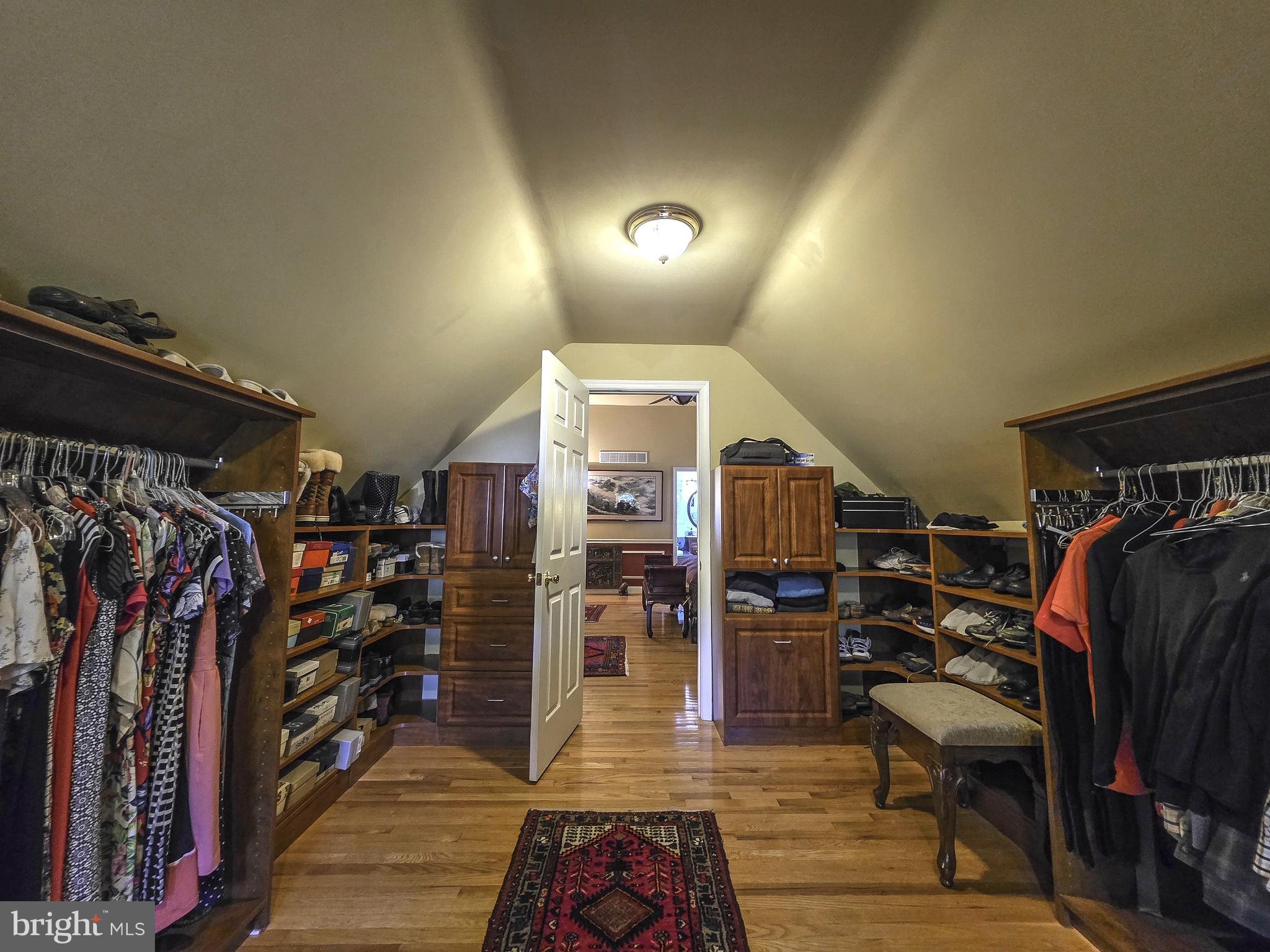 TAYLORS MILL - Residential
