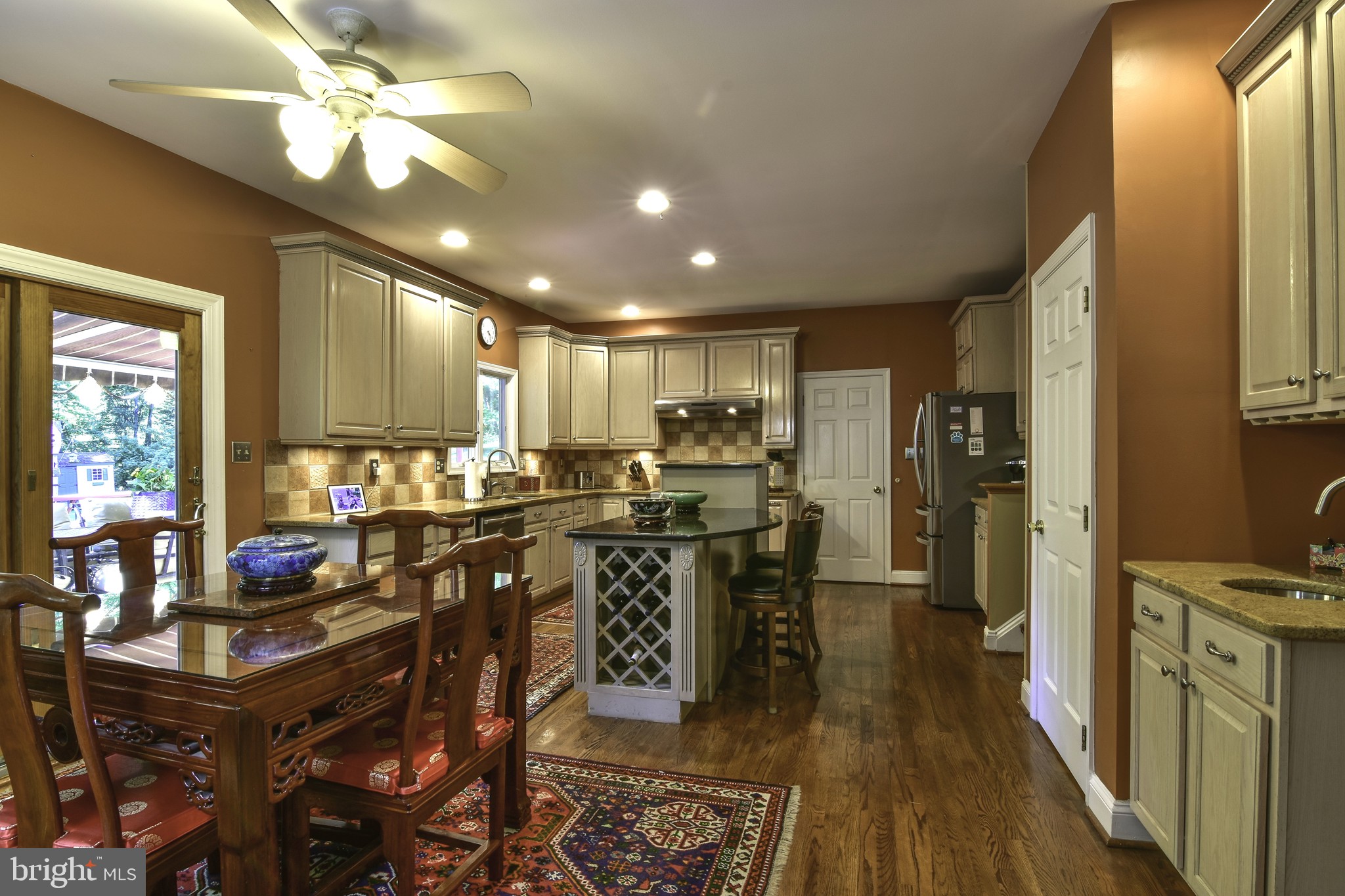 TAYLORS MILL - Residential