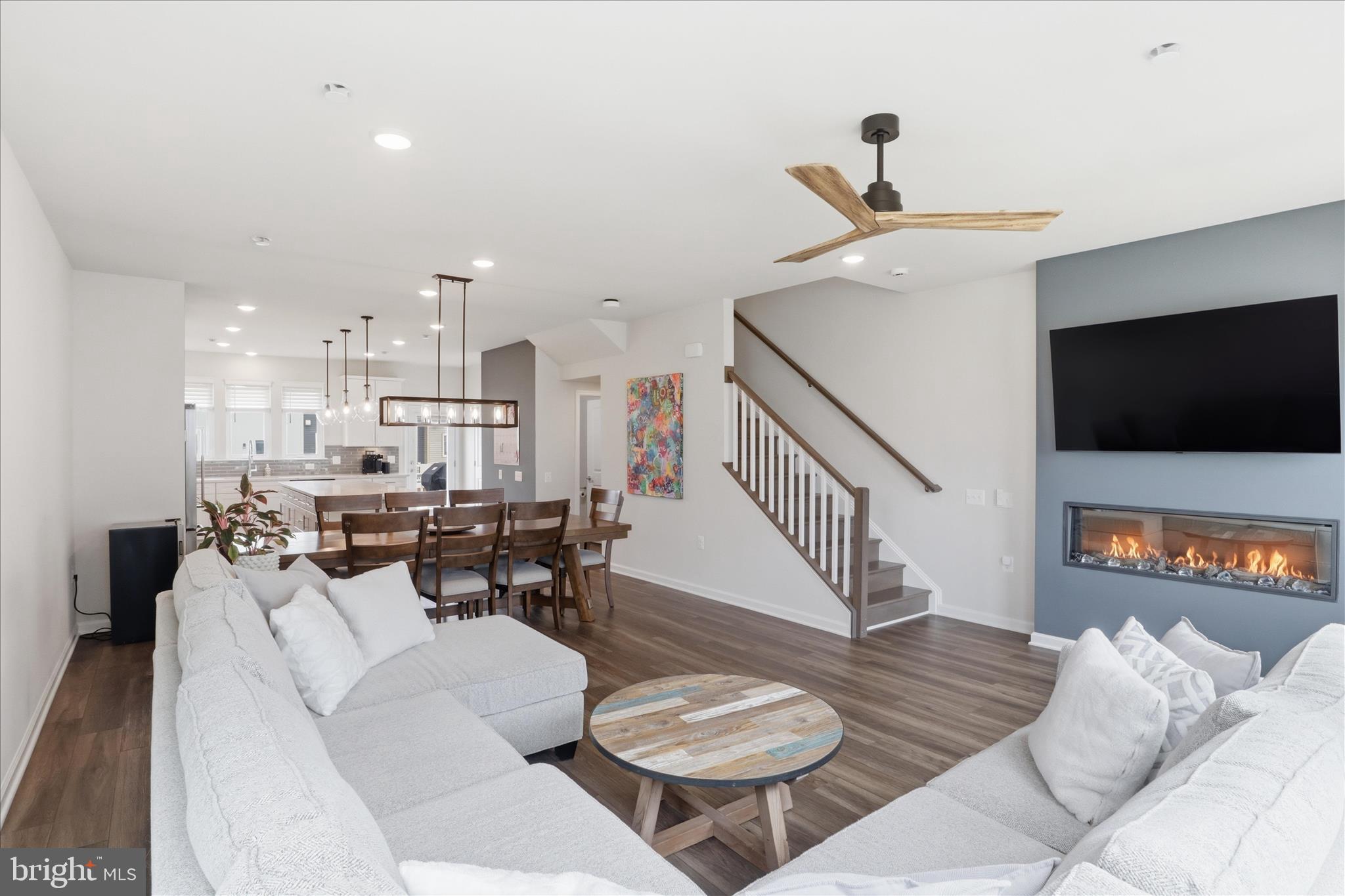 CROSSROADS VILLAGE - Residential