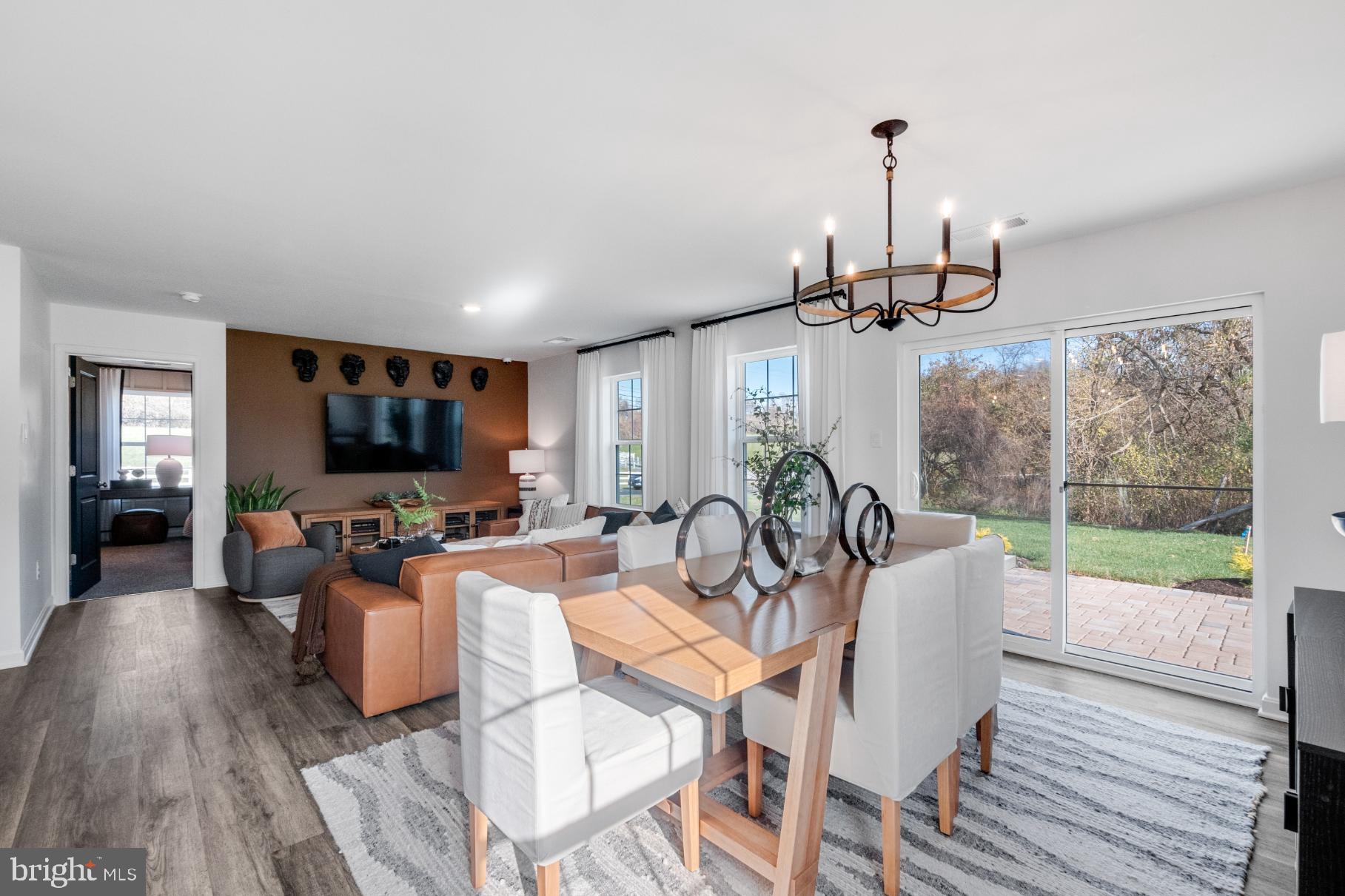 RED HILL - Residential