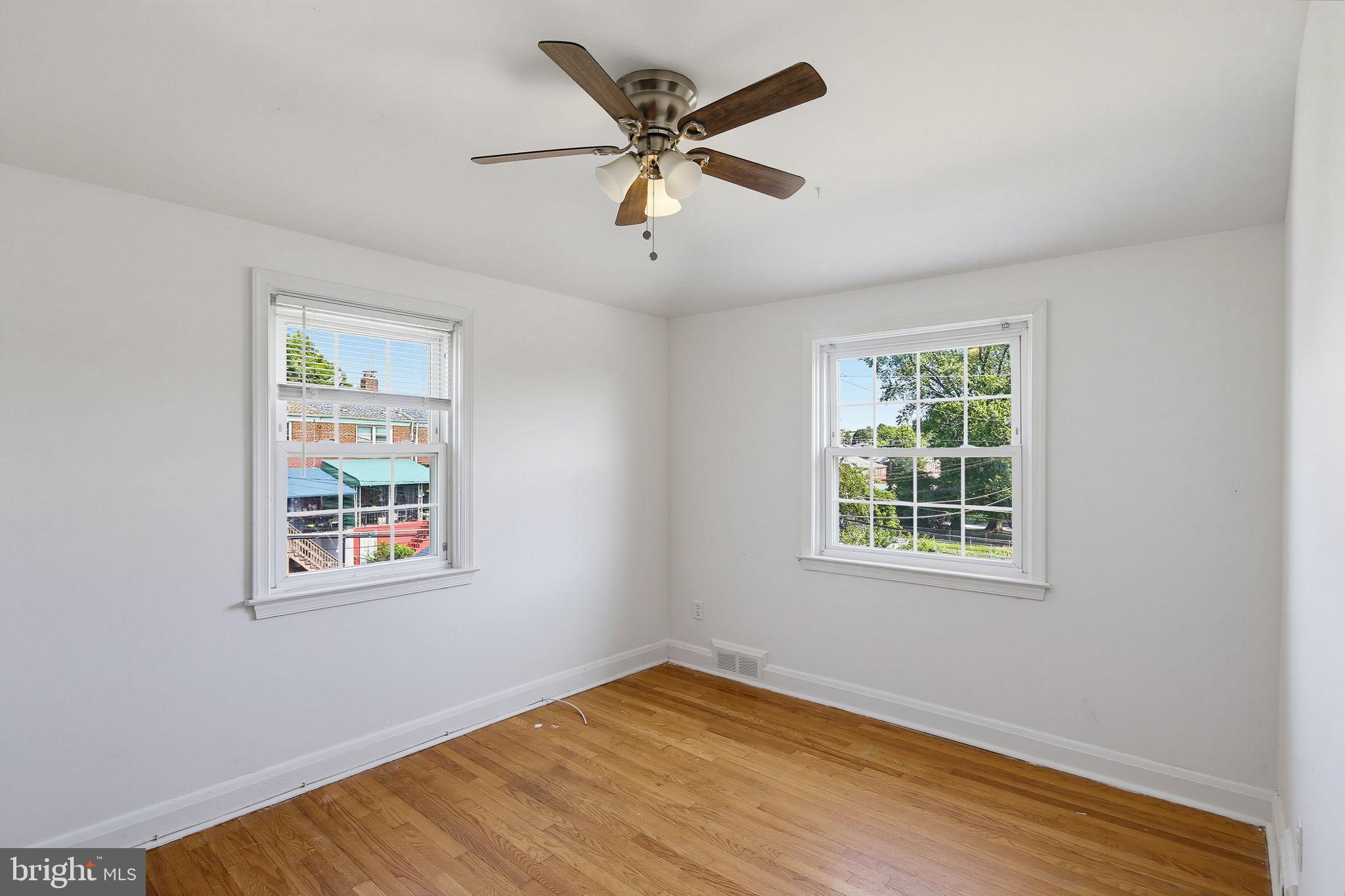 RIDGELEIGH - Residential