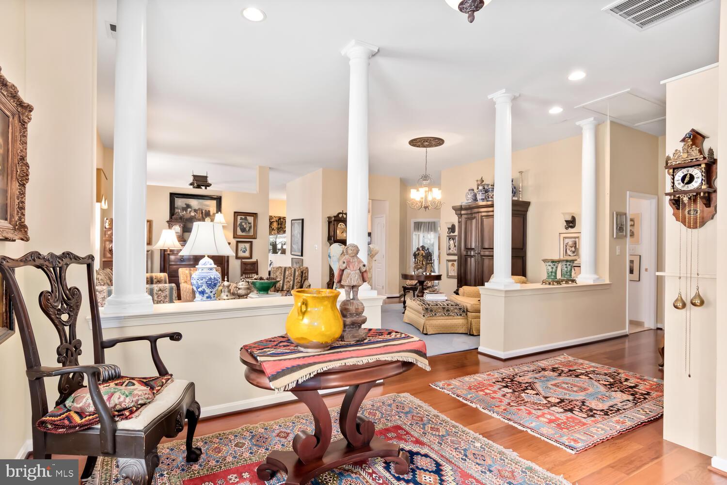 SYMPHONY VILLAGE AT CENTREVILLE - Residential