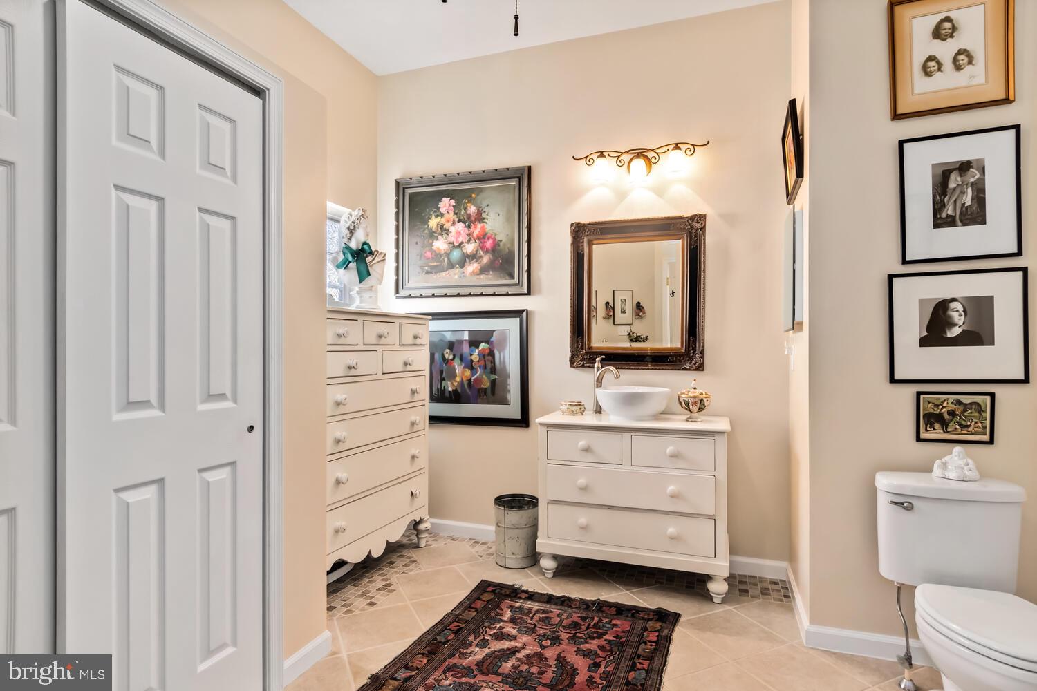SYMPHONY VILLAGE AT CENTREVILLE - Residential
