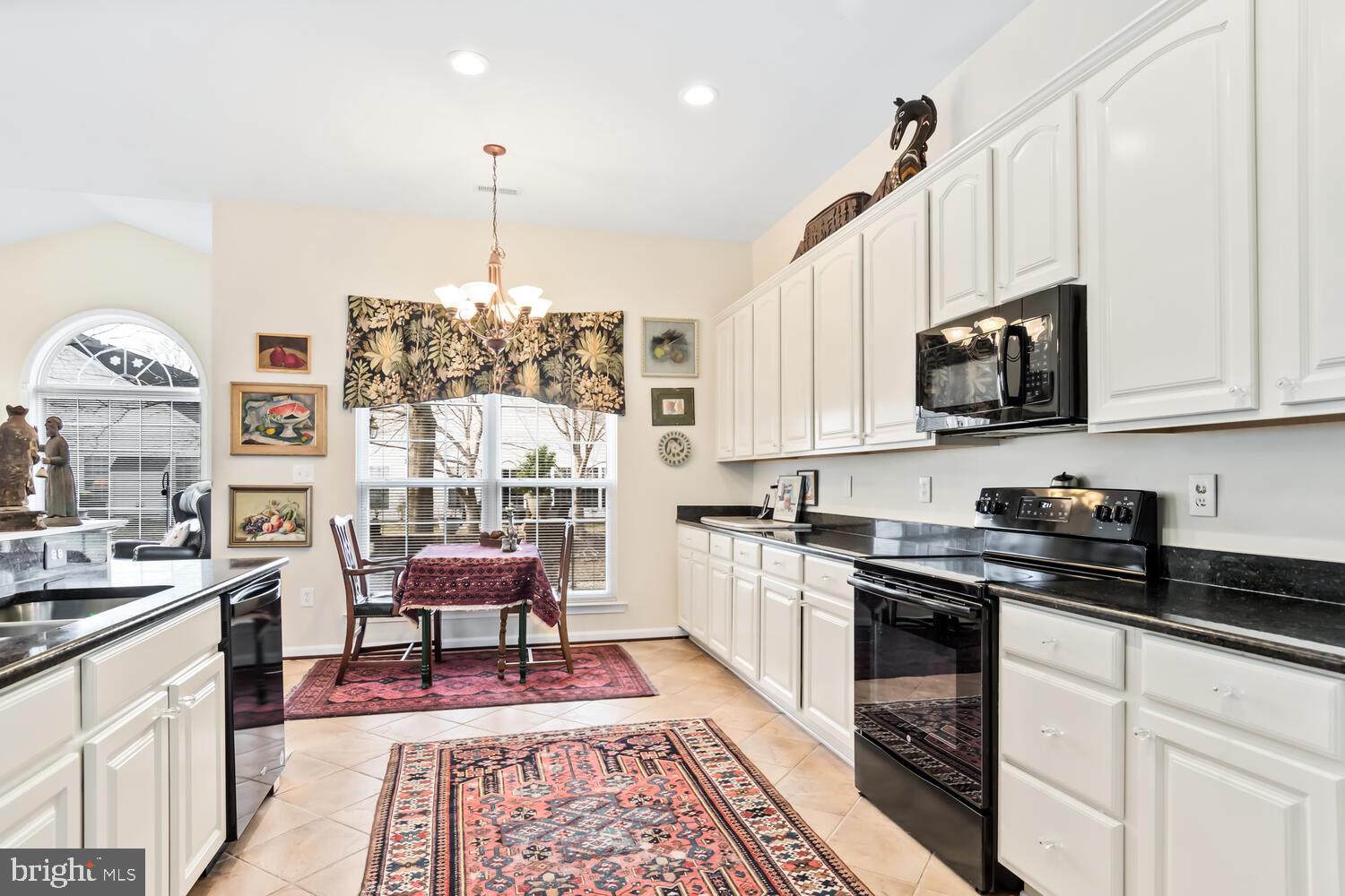 SYMPHONY VILLAGE AT CENTREVILLE - Residential