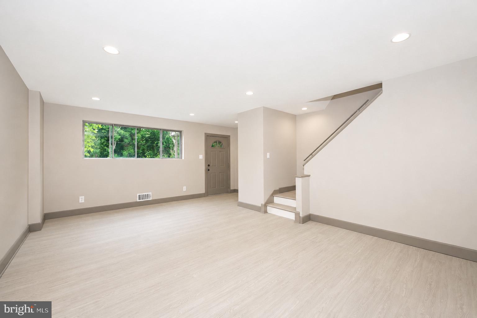 BERRYSBURG BOROUGH - Residential