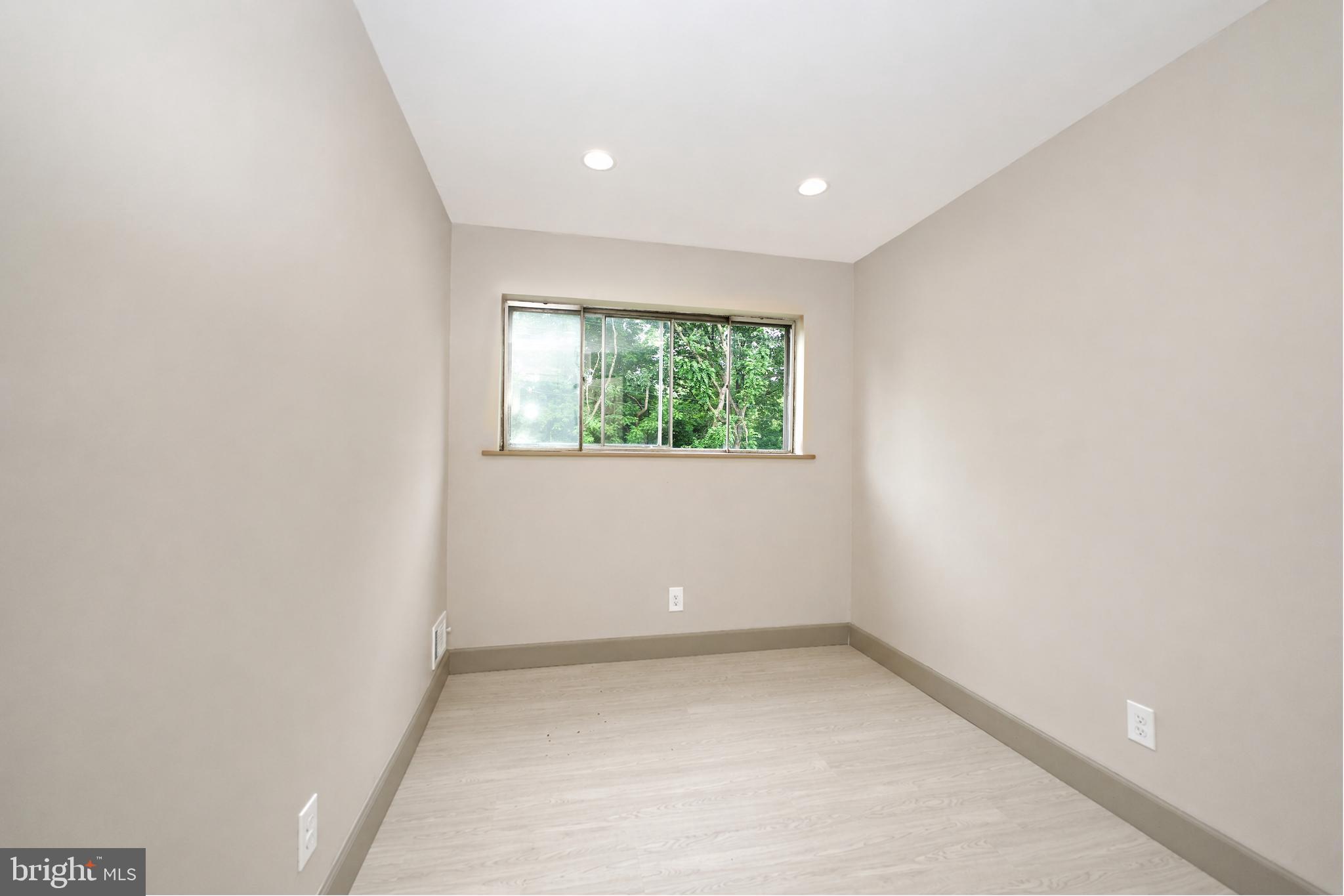 BERRYSBURG BOROUGH - Residential
