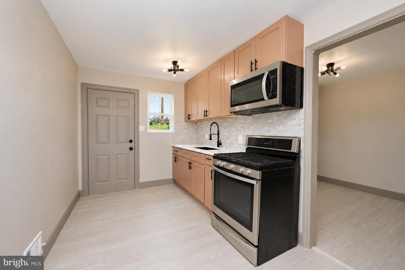 BERRYSBURG BOROUGH - Residential