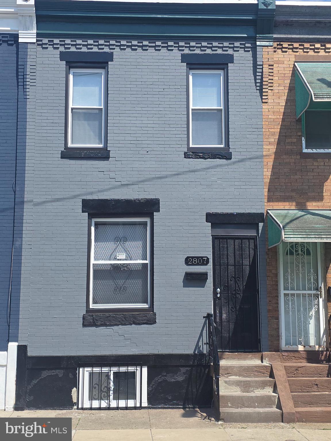 JUST HIT MARKET IN STRAWBERRY MANSION!!! Affordable 2 bedroom 1 bath home on quiet block. Property has been renovated from top to bottom.  Great for first time buyer or add to any rental portfolio.  Schedule your showing today!!!