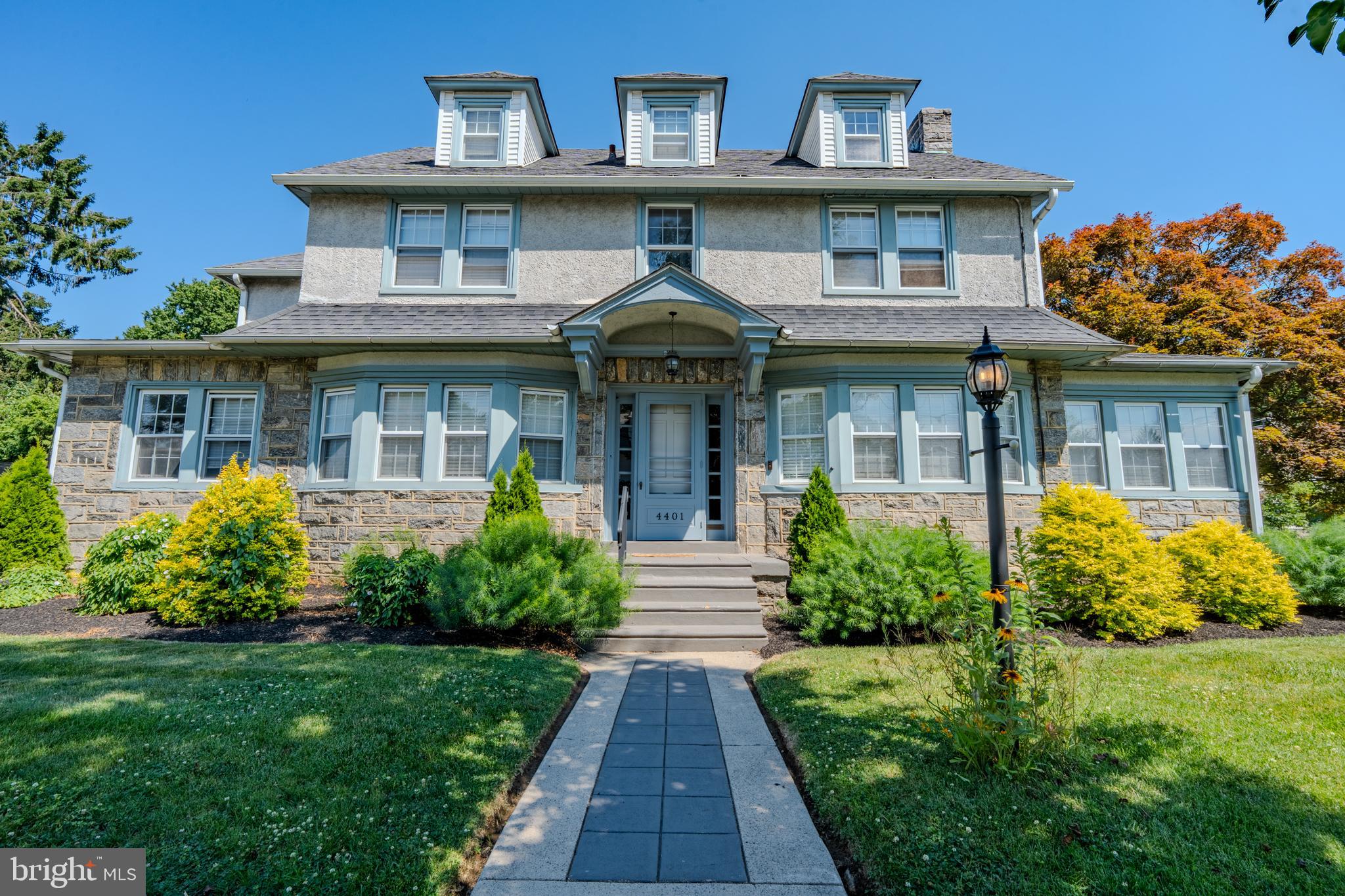 ARONIMINK ESTATES - Residential
