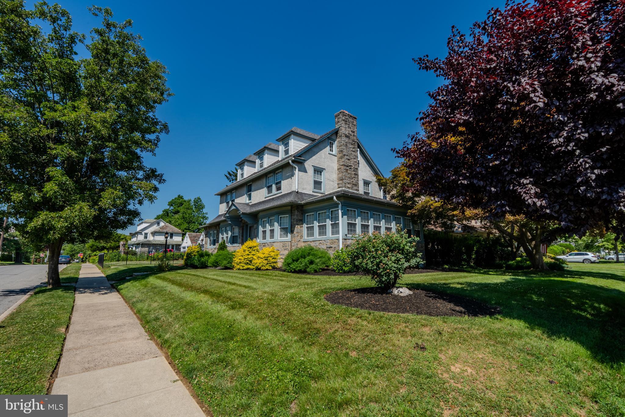 ARONIMINK ESTATES - Residential