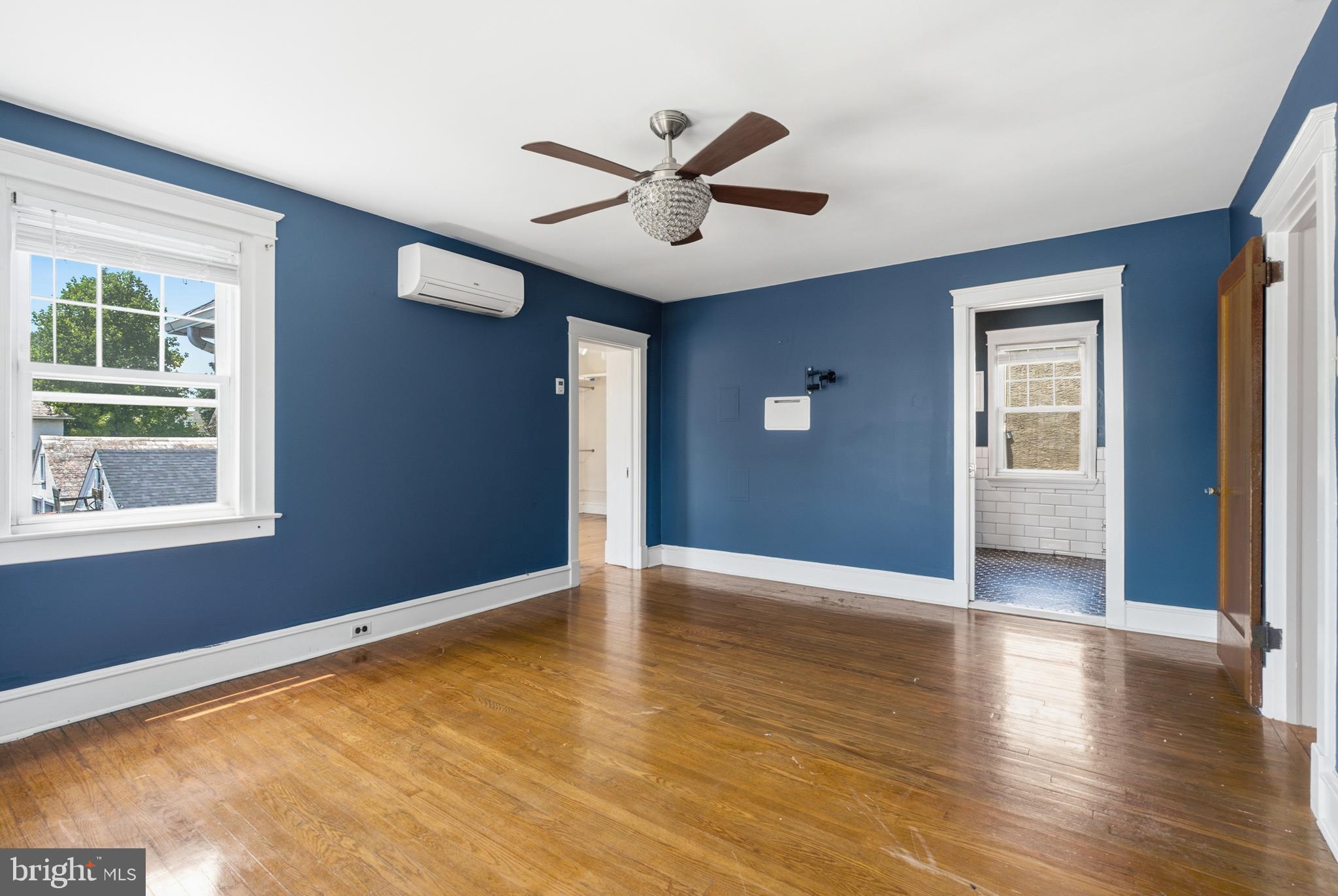 ARONIMINK ESTATES - Residential