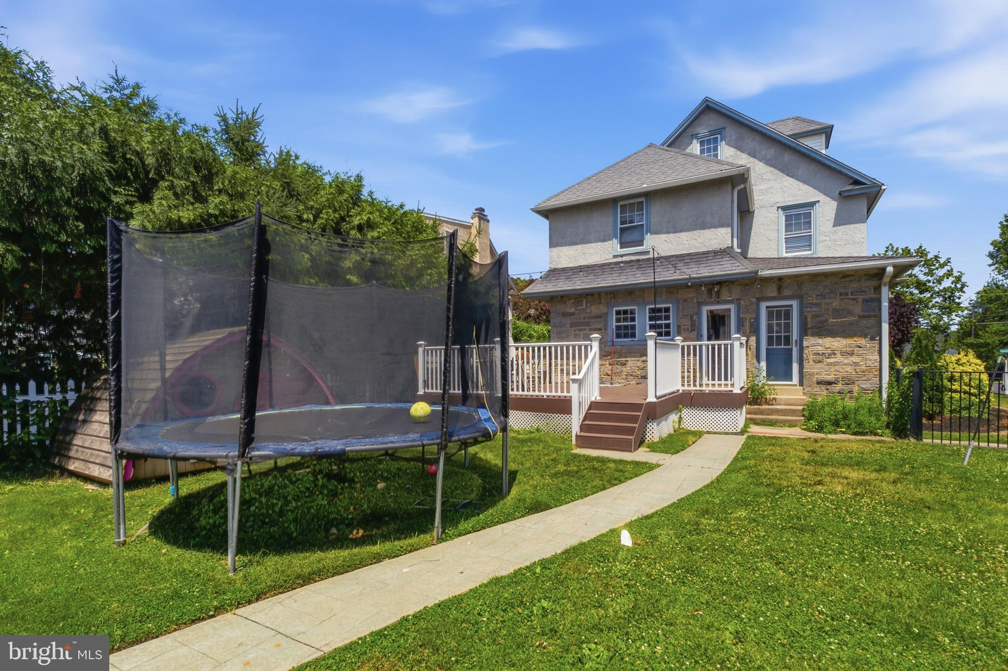 ARONIMINK ESTATES - Residential