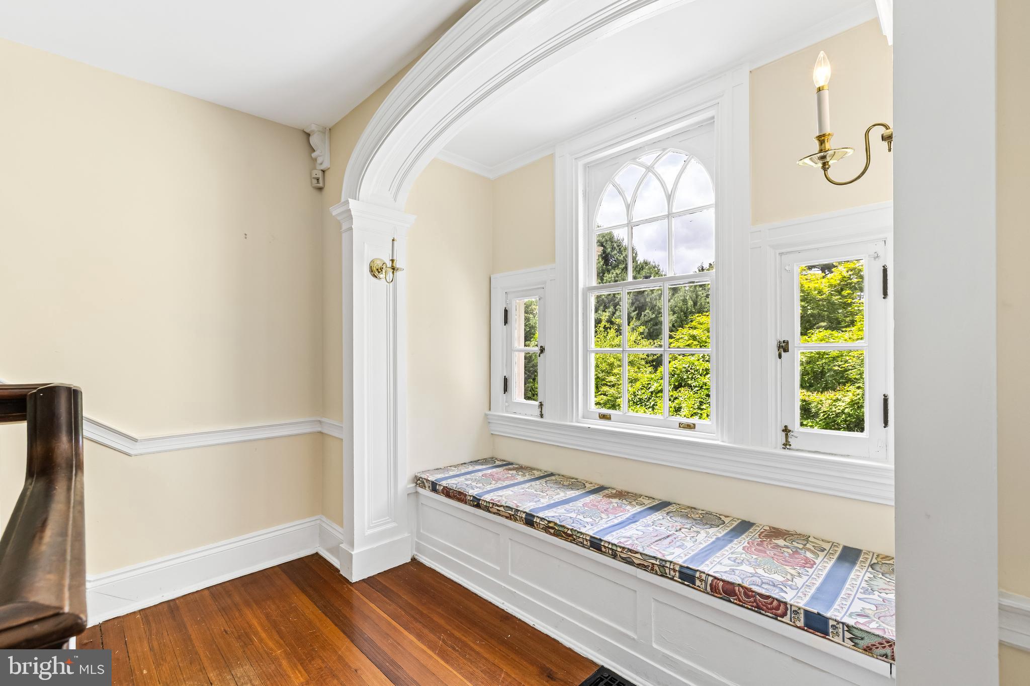 NORTH ROLAND PARK - Residential