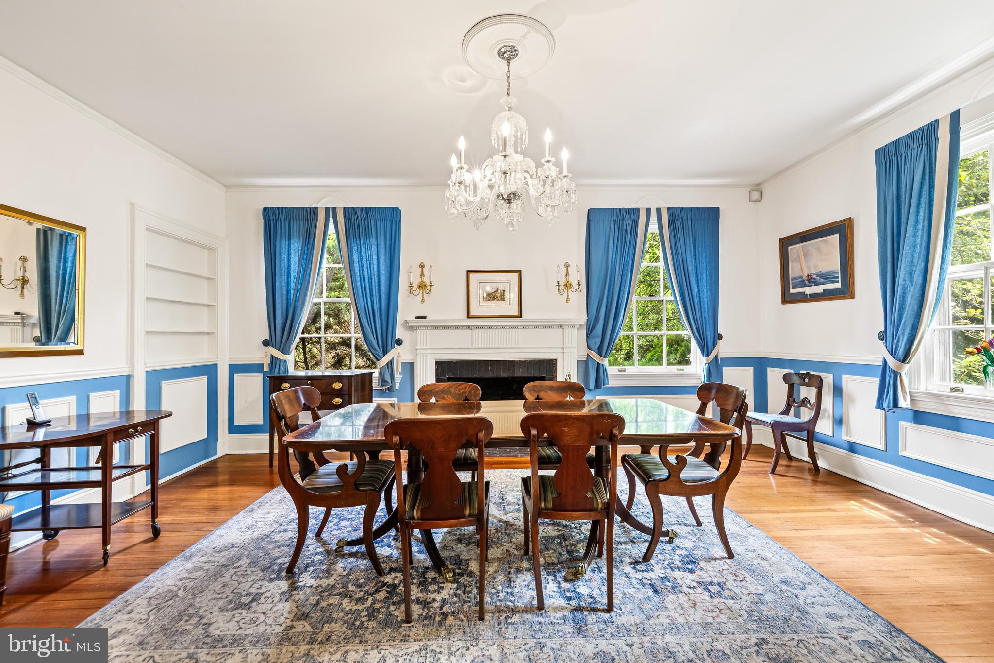 NORTH ROLAND PARK - Residential