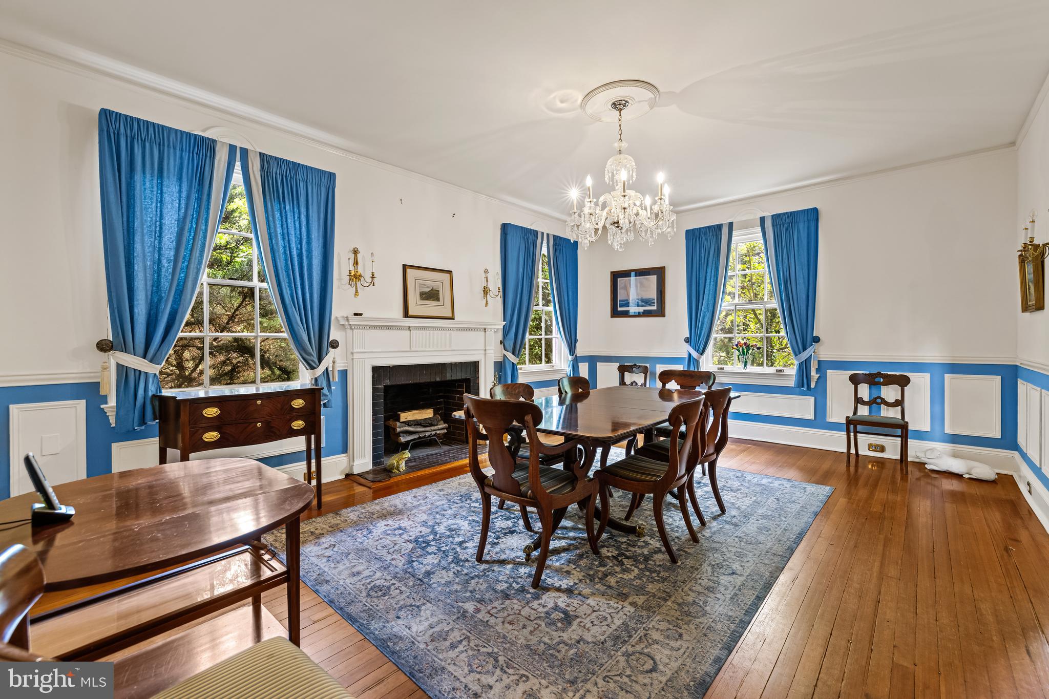NORTH ROLAND PARK - Residential