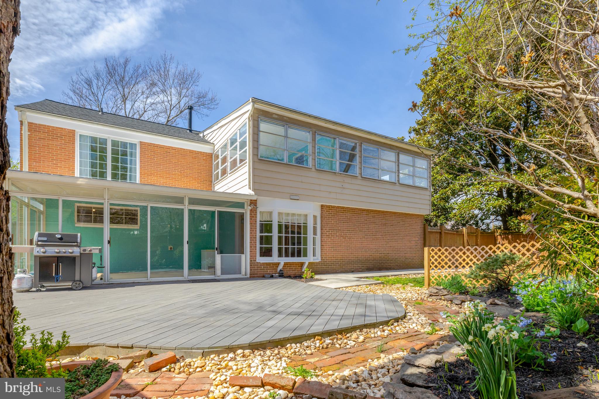 SOUTHRIDGE - Residential