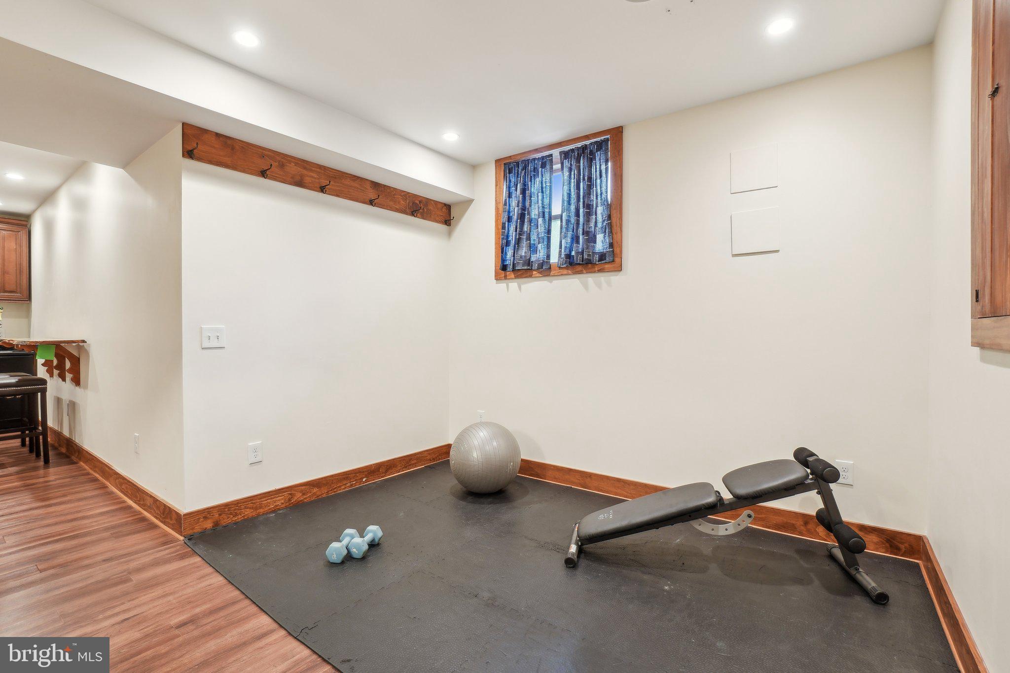 GLENCARLYN - Residential