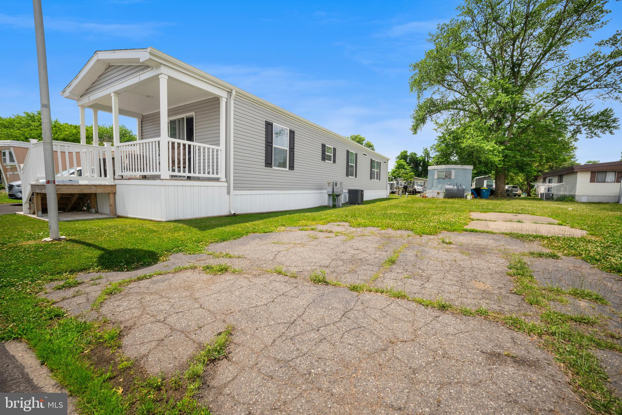 PENNWOOD CROSSING - Residential