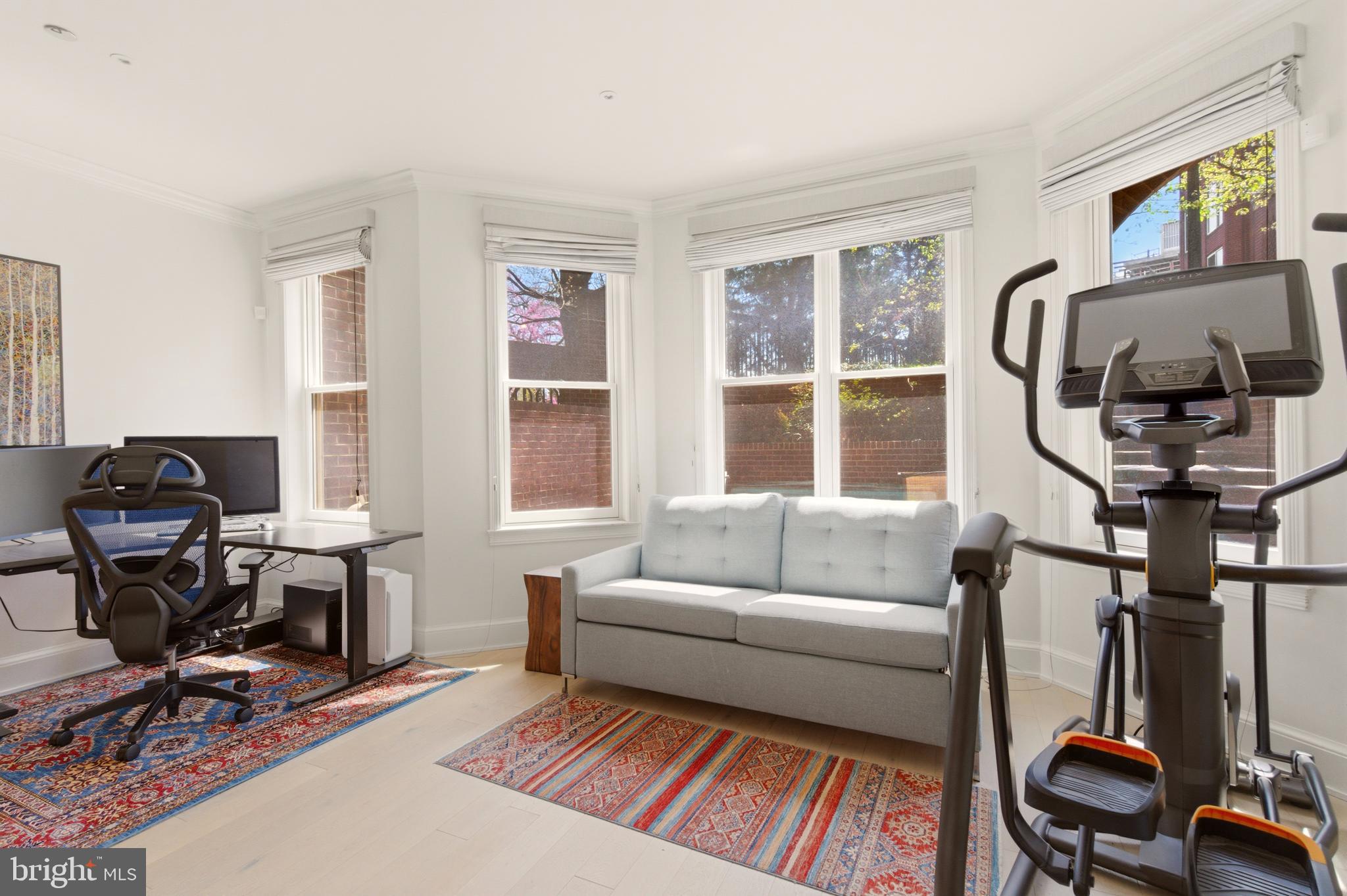 GEORGETOWN - Residential