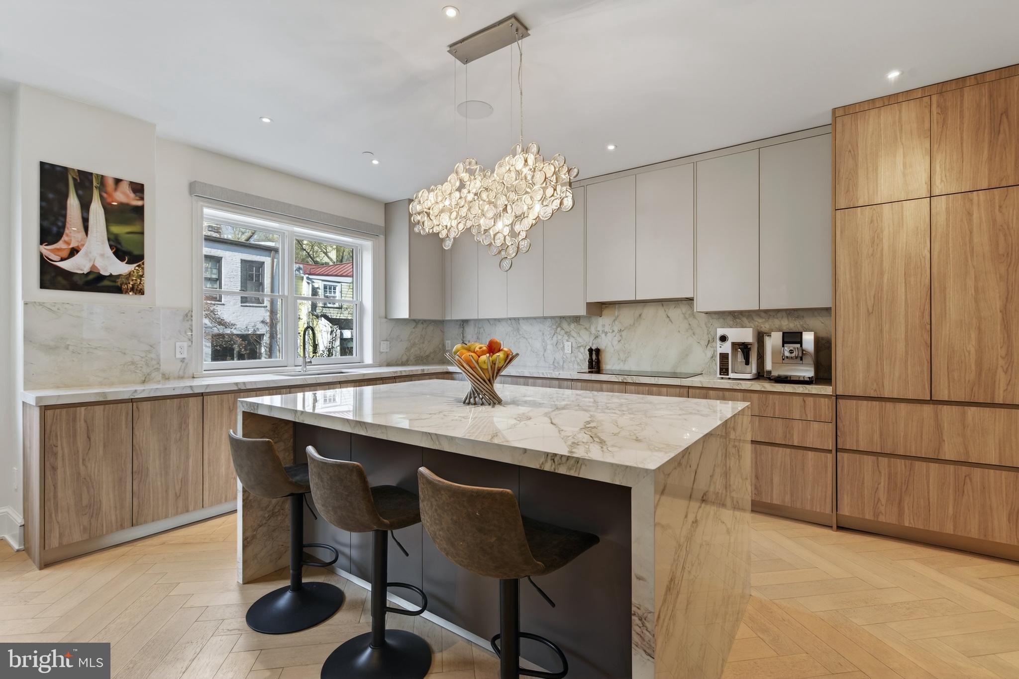 GEORGETOWN - Residential