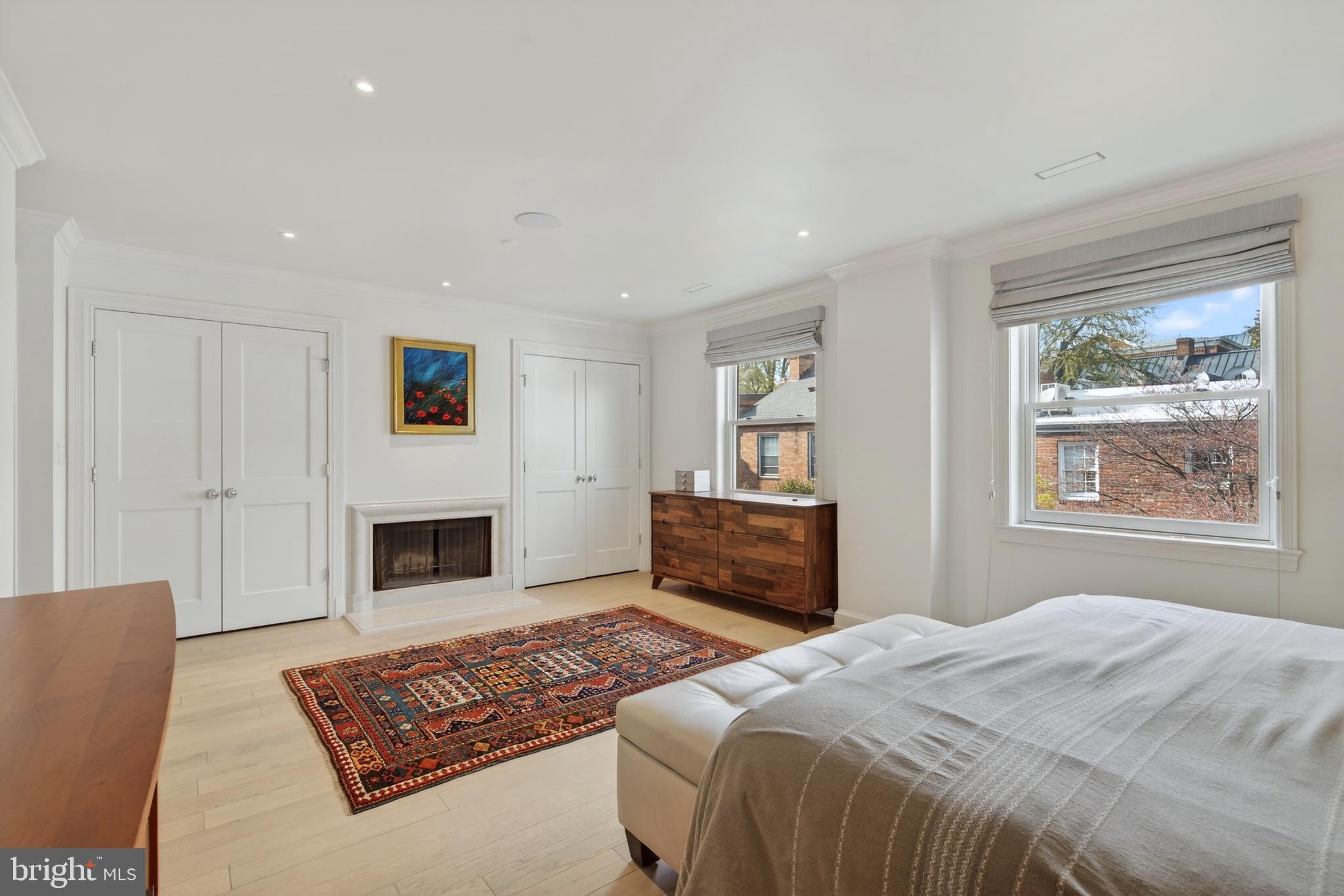 GEORGETOWN - Residential
