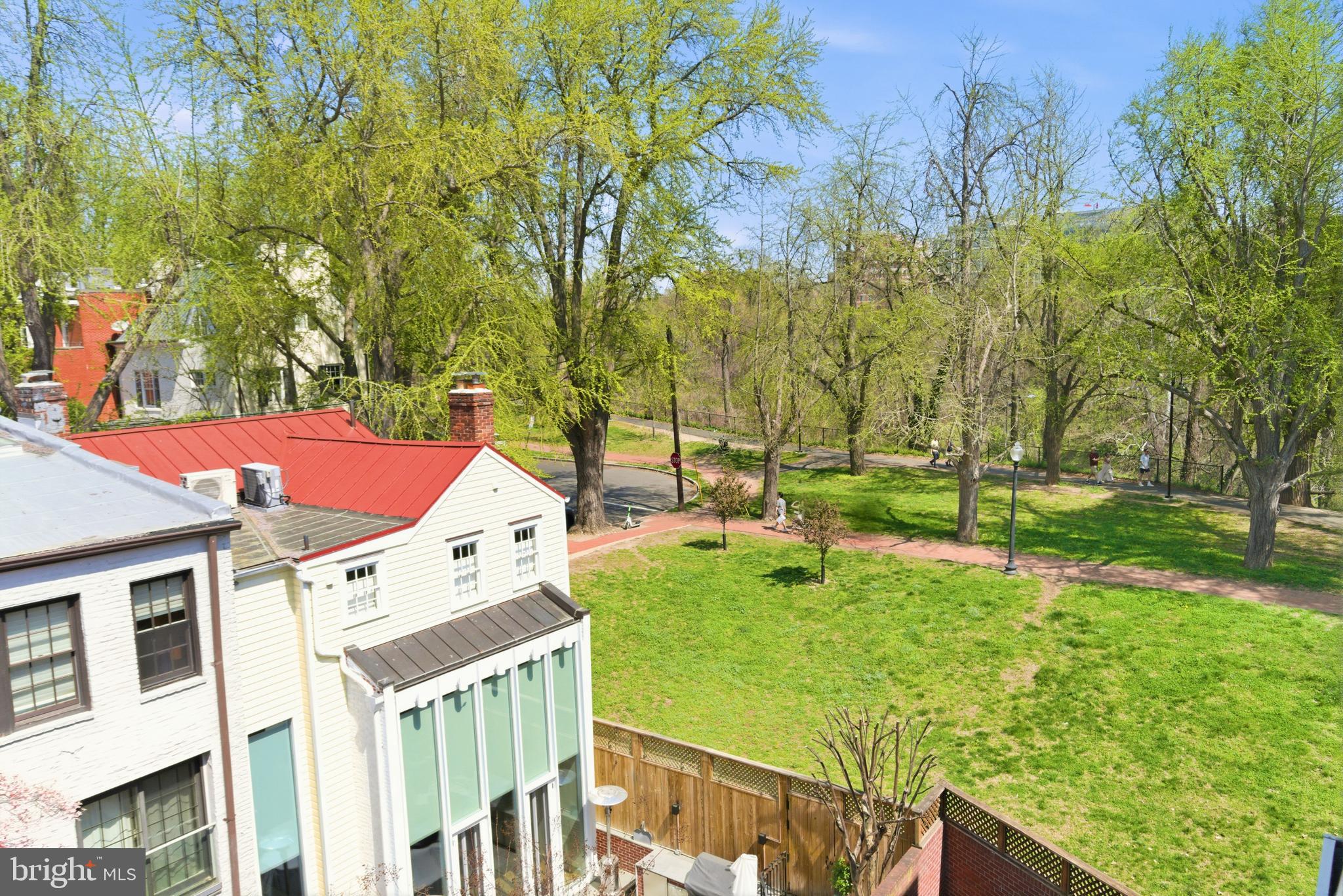 GEORGETOWN - Residential