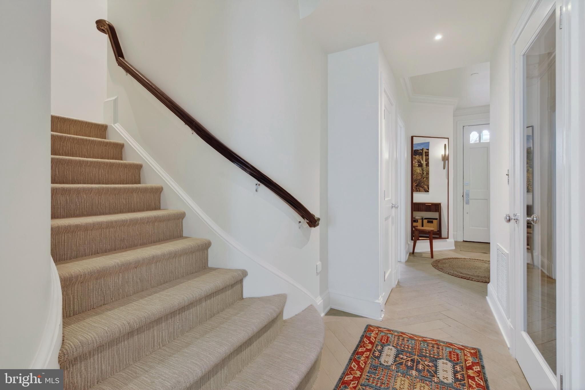 GEORGETOWN - Residential
