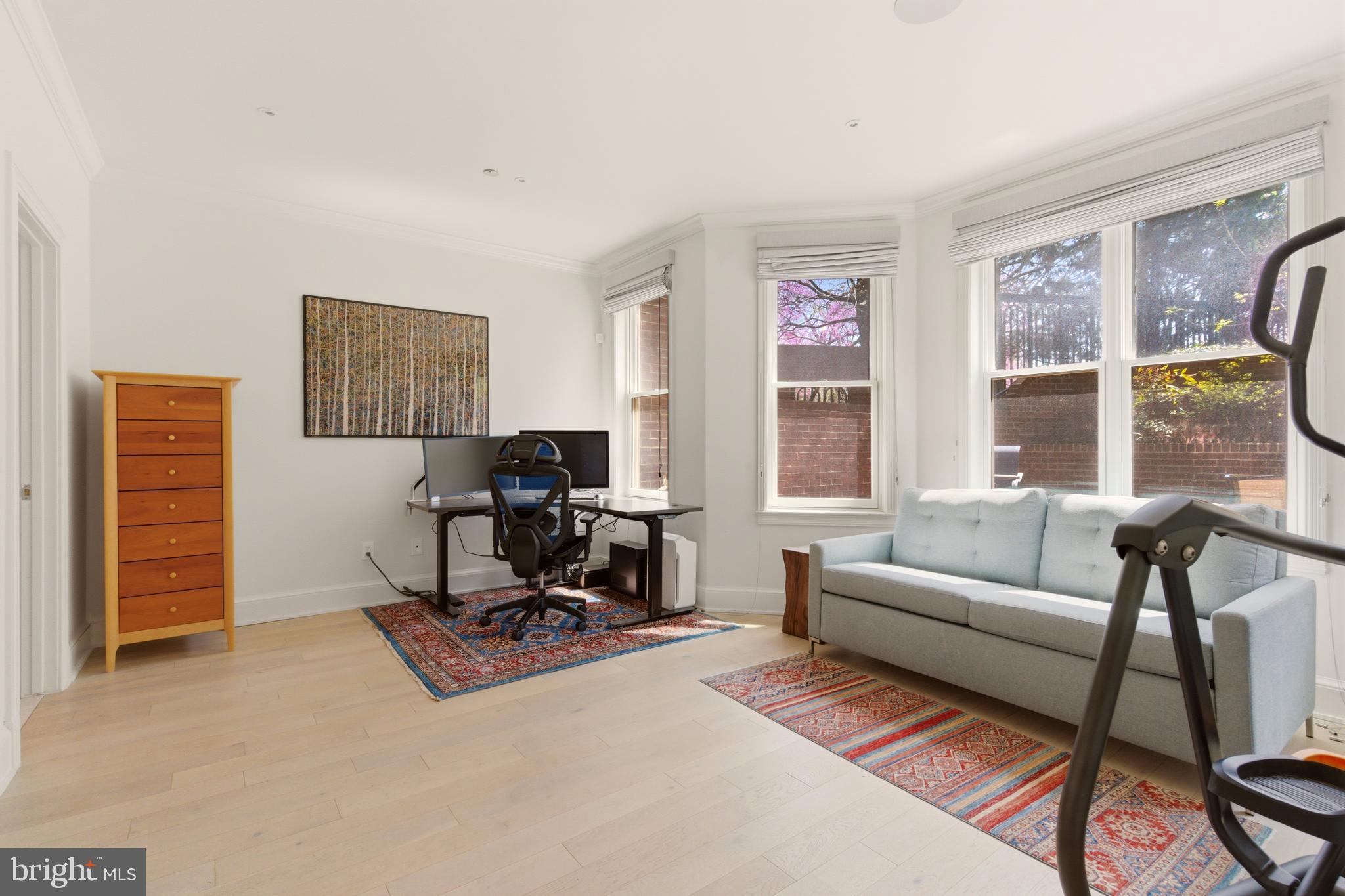 GEORGETOWN - Residential