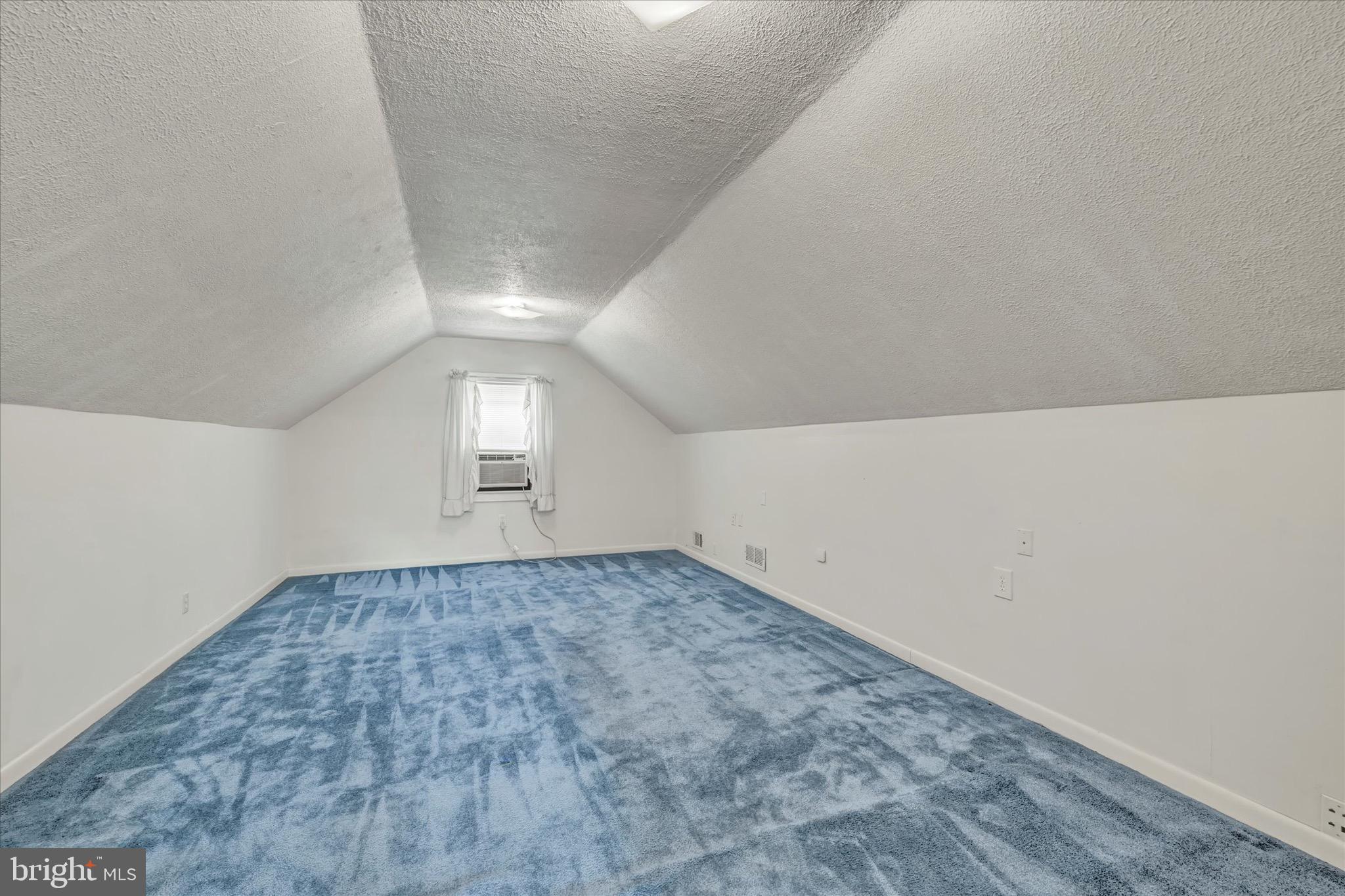 ESSEX - Residential