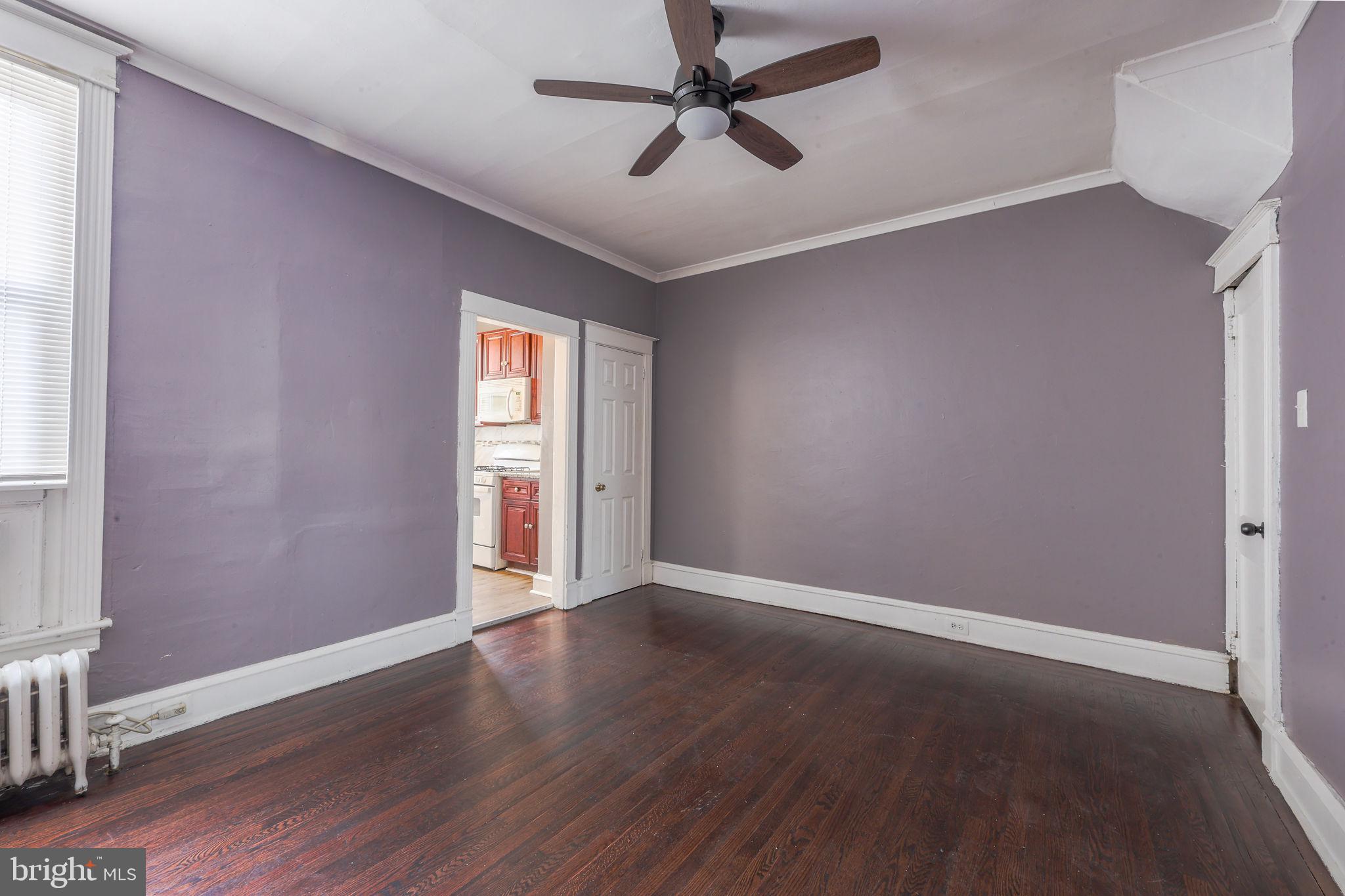 OXFORD CIRCLE - Residential