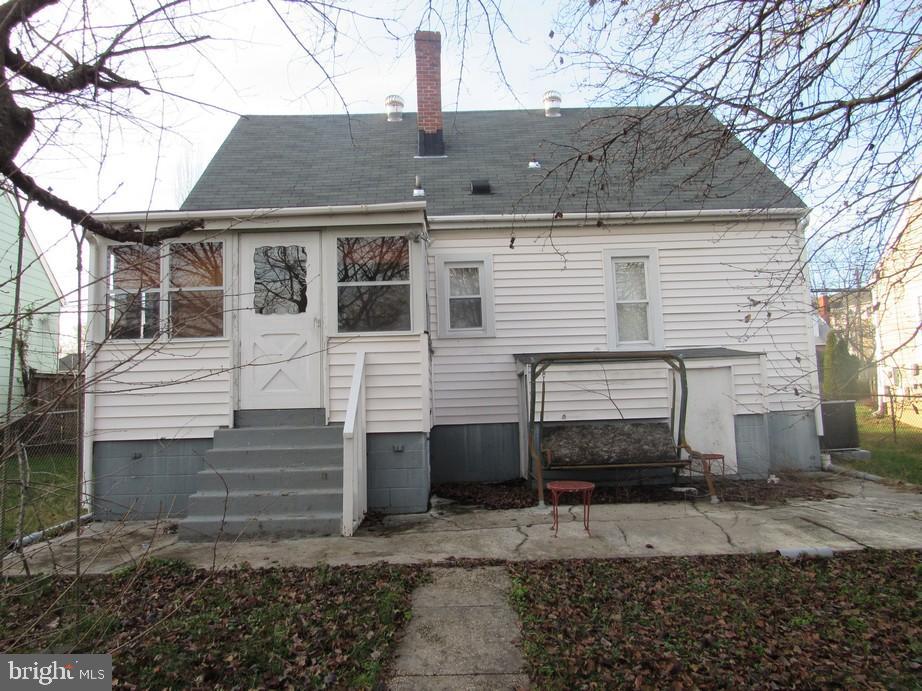 LAUREL GARDENS - Residential