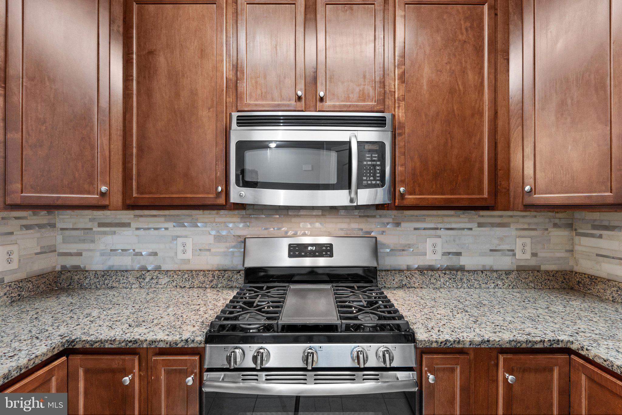 MERCER PARK CONDOMINIUM - Residential