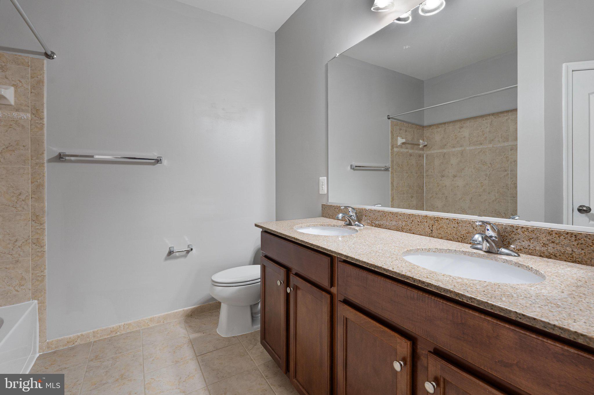 MERCER PARK CONDOMINIUM - Residential