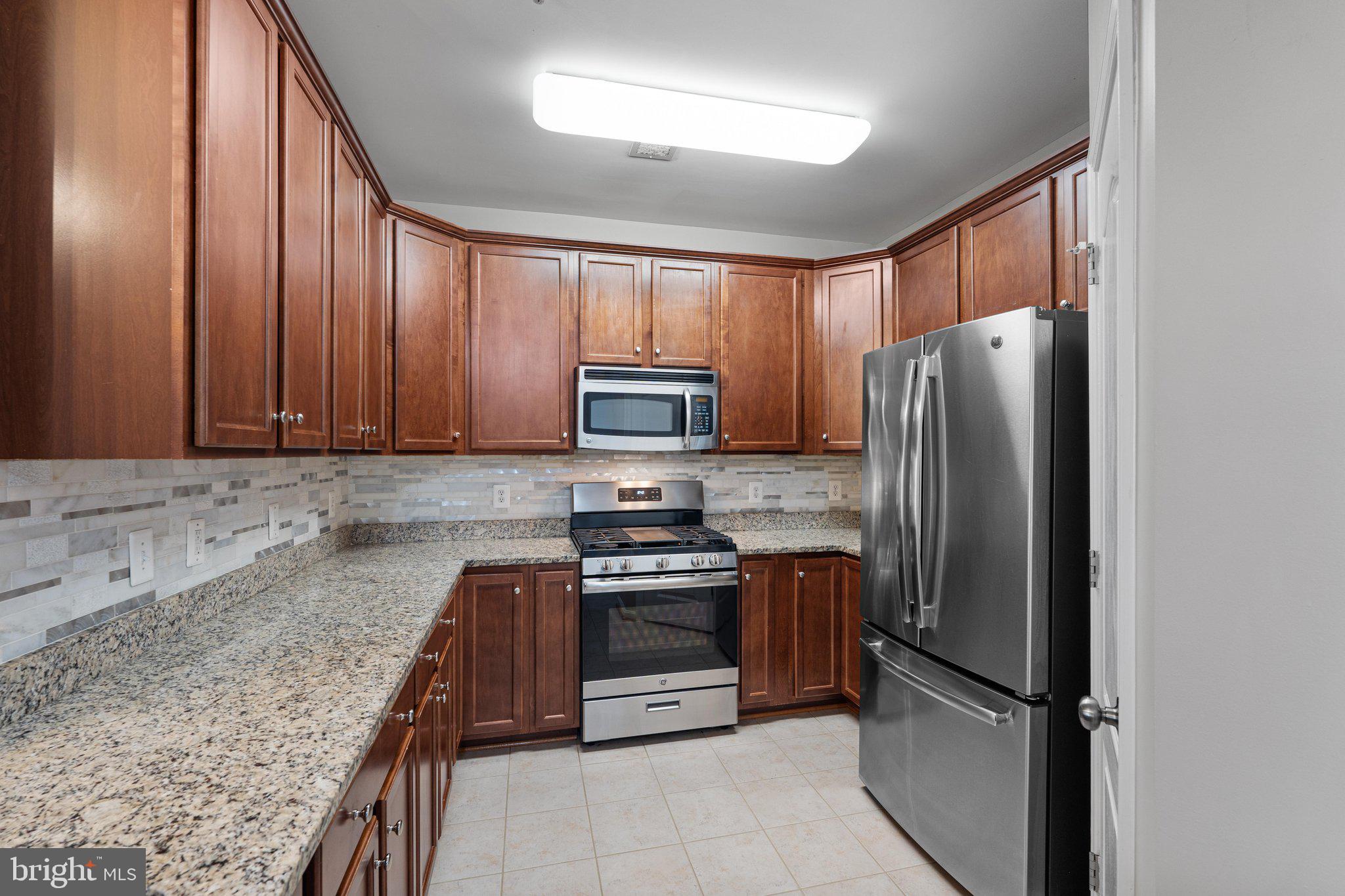 MERCER PARK CONDOMINIUM - Residential