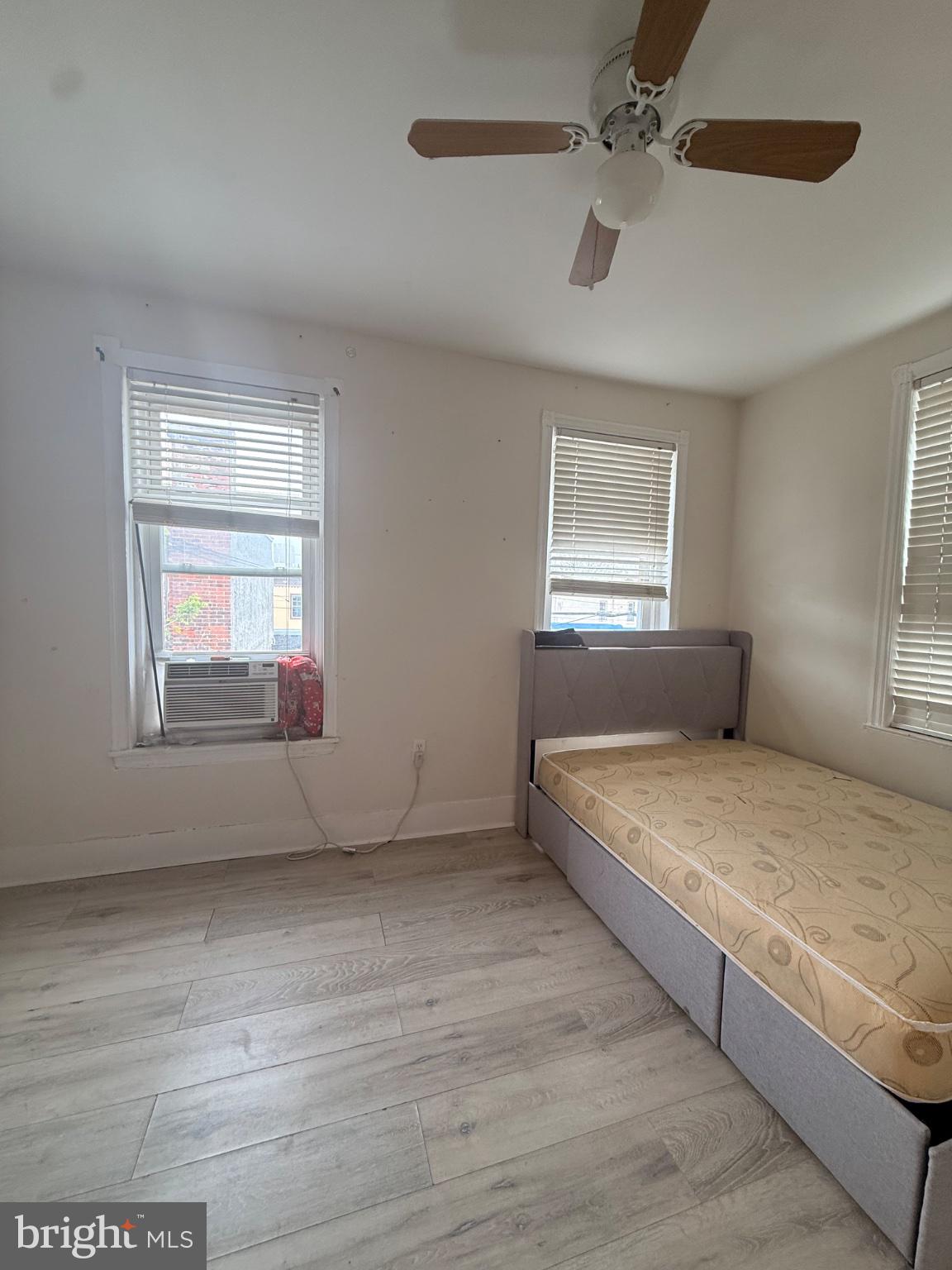 WEST PHILADELPHIA - Residential