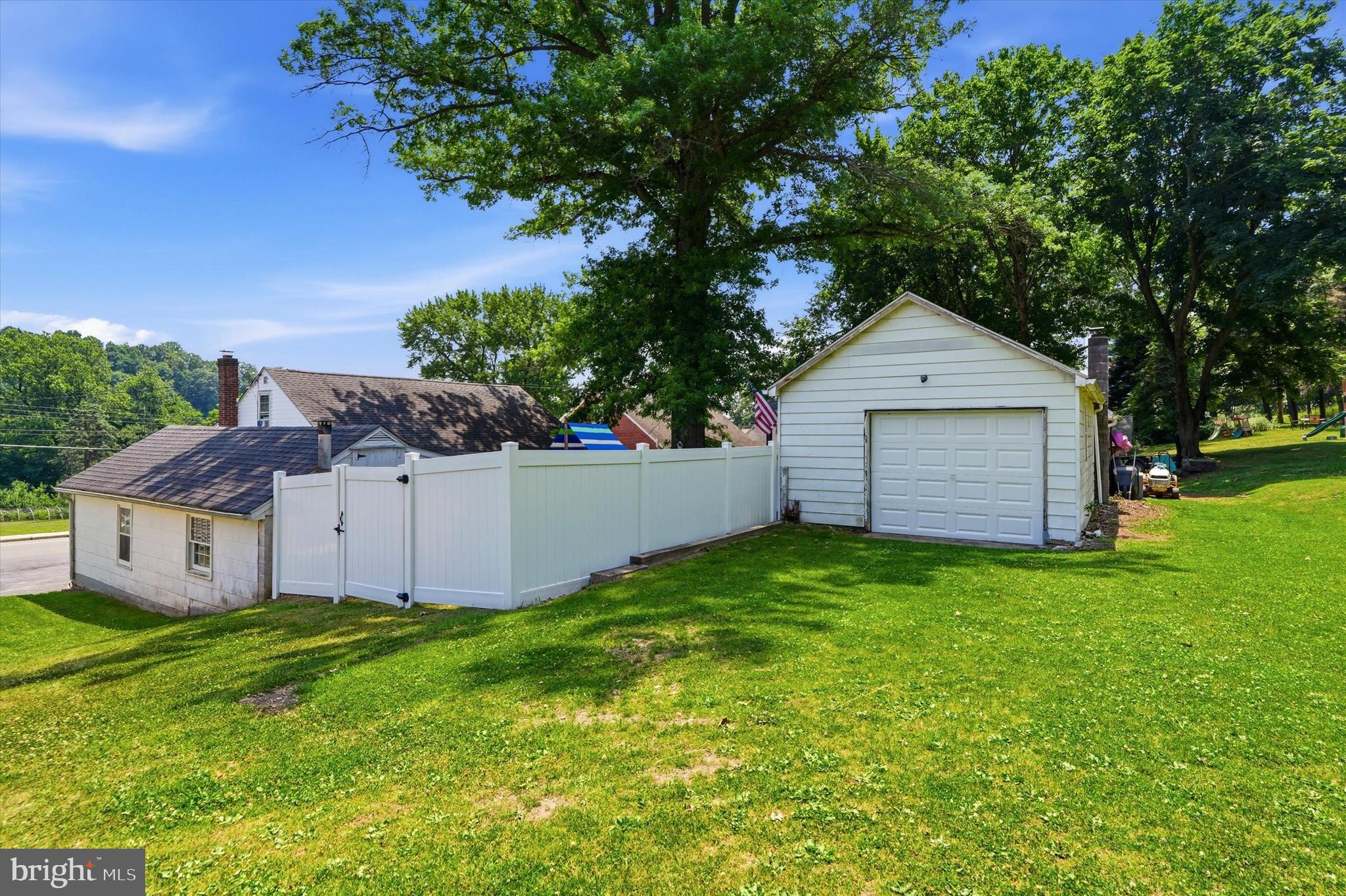 BOYERTOWN - Residential