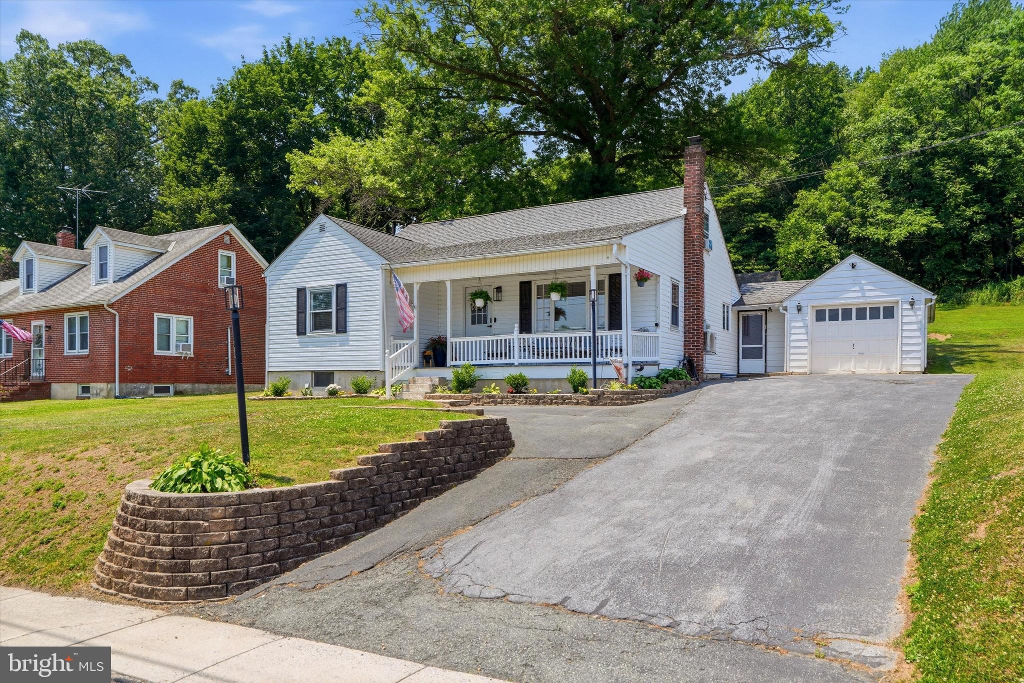 BOYERTOWN - Residential
