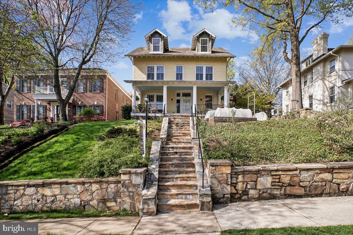 ROSEMONT - Residential